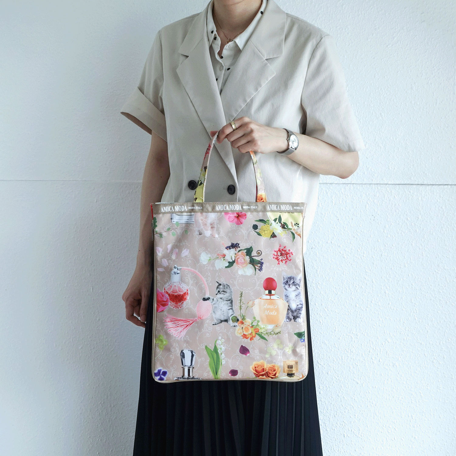 【エトワール別注柄】ビューティーキャットA4拡張縦型バッグ - 画像2