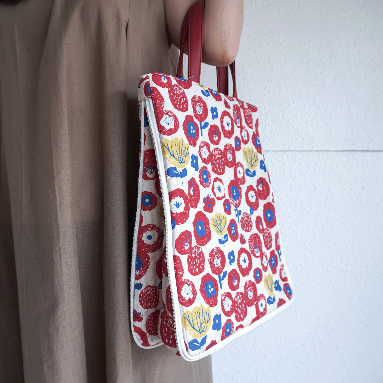 【エトワールオリジナル】北欧キルトA4拡張縦型バッグ - 画像4