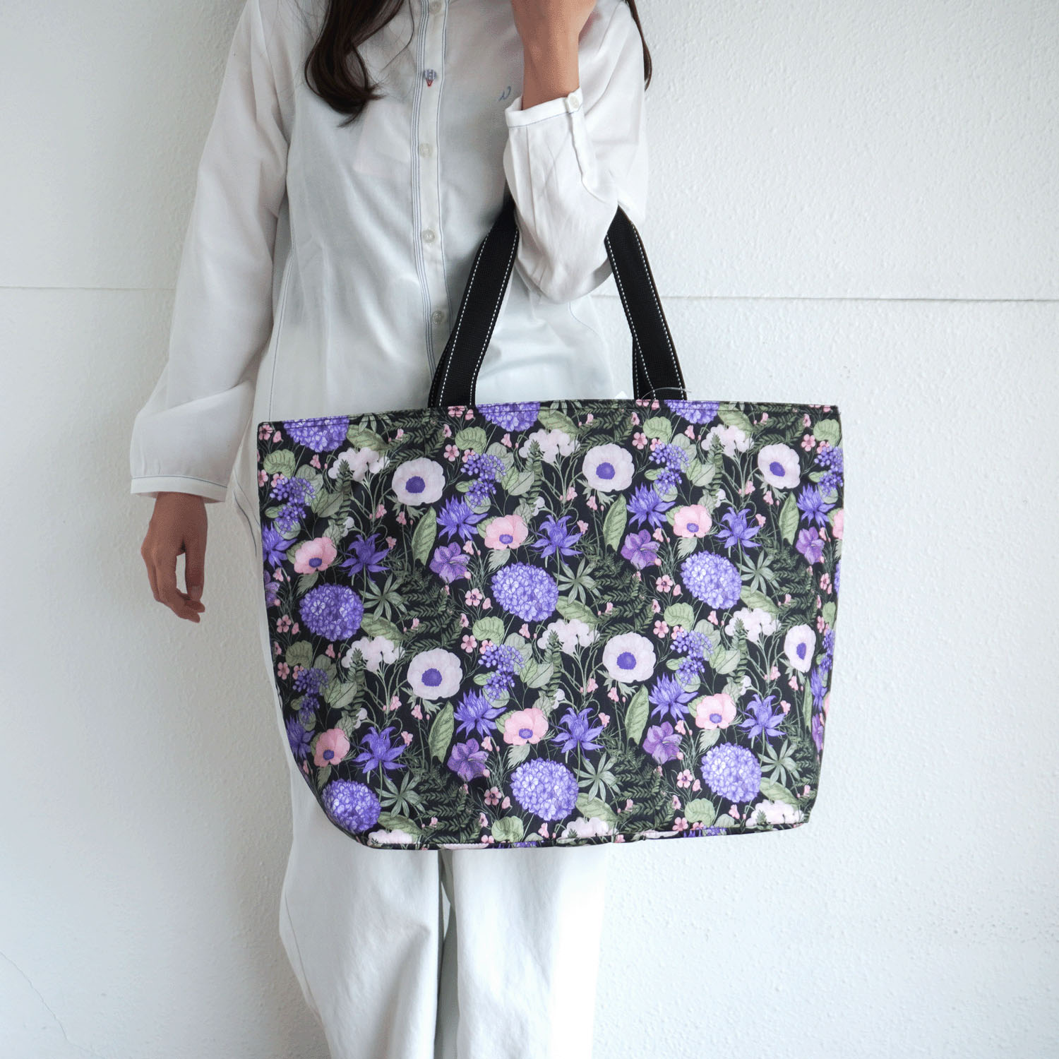 【エトワール先行販売】保冷ボタニカル柄大トートバッグ - 画像1