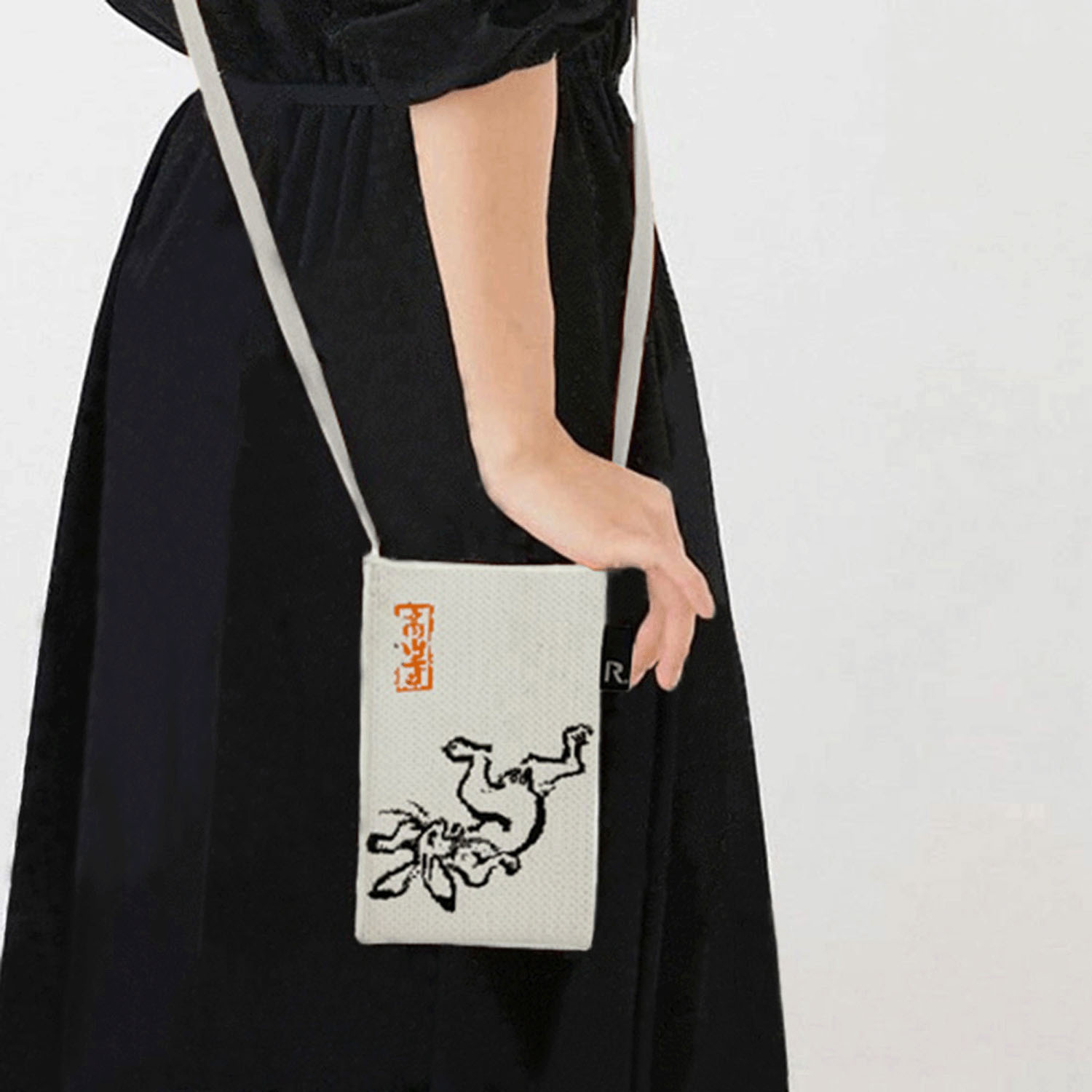 ルートート アート柄サコッシュ - 画像3