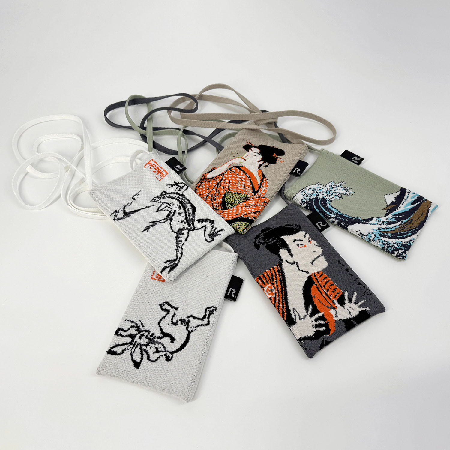 ルートート アート柄サコッシュ - 画像1