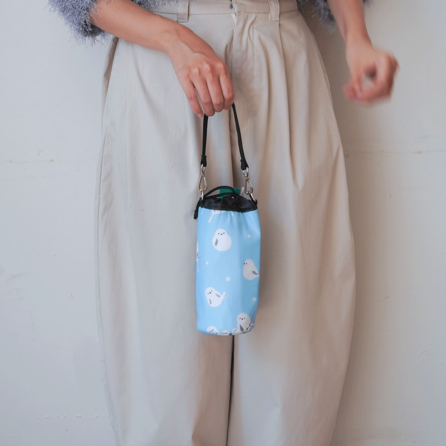 【エトワールオリジナル】保冷シマエナガ柄ショルダー紐付きボトルホルダー - 画像2