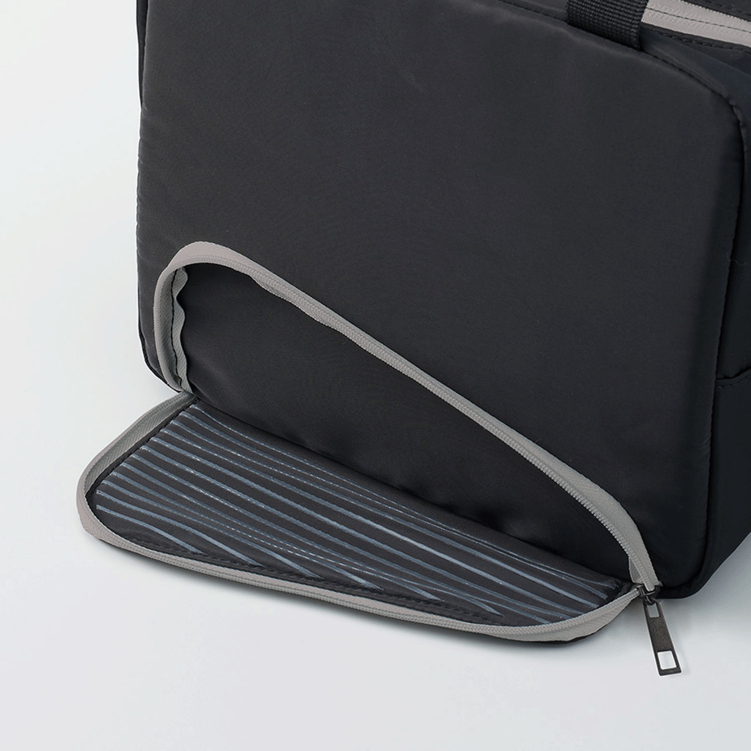 MOTTERU スマホが立てられるクーラーランチバッグ - 画像8