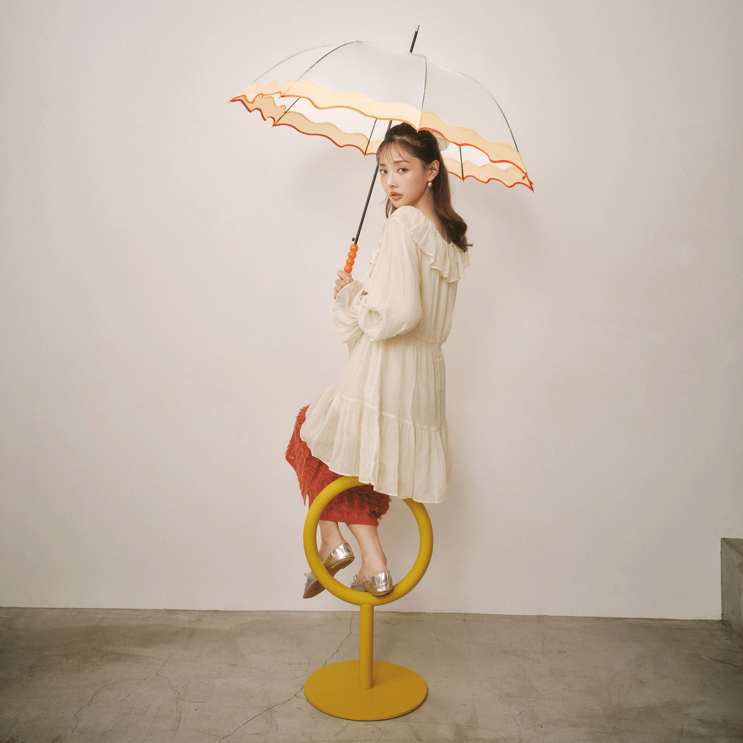 【because】 クリア／ナミナミ長傘 - 画像4