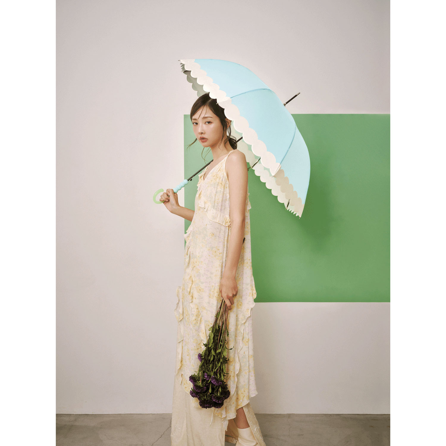 【because】 クリア／ボンボン長傘