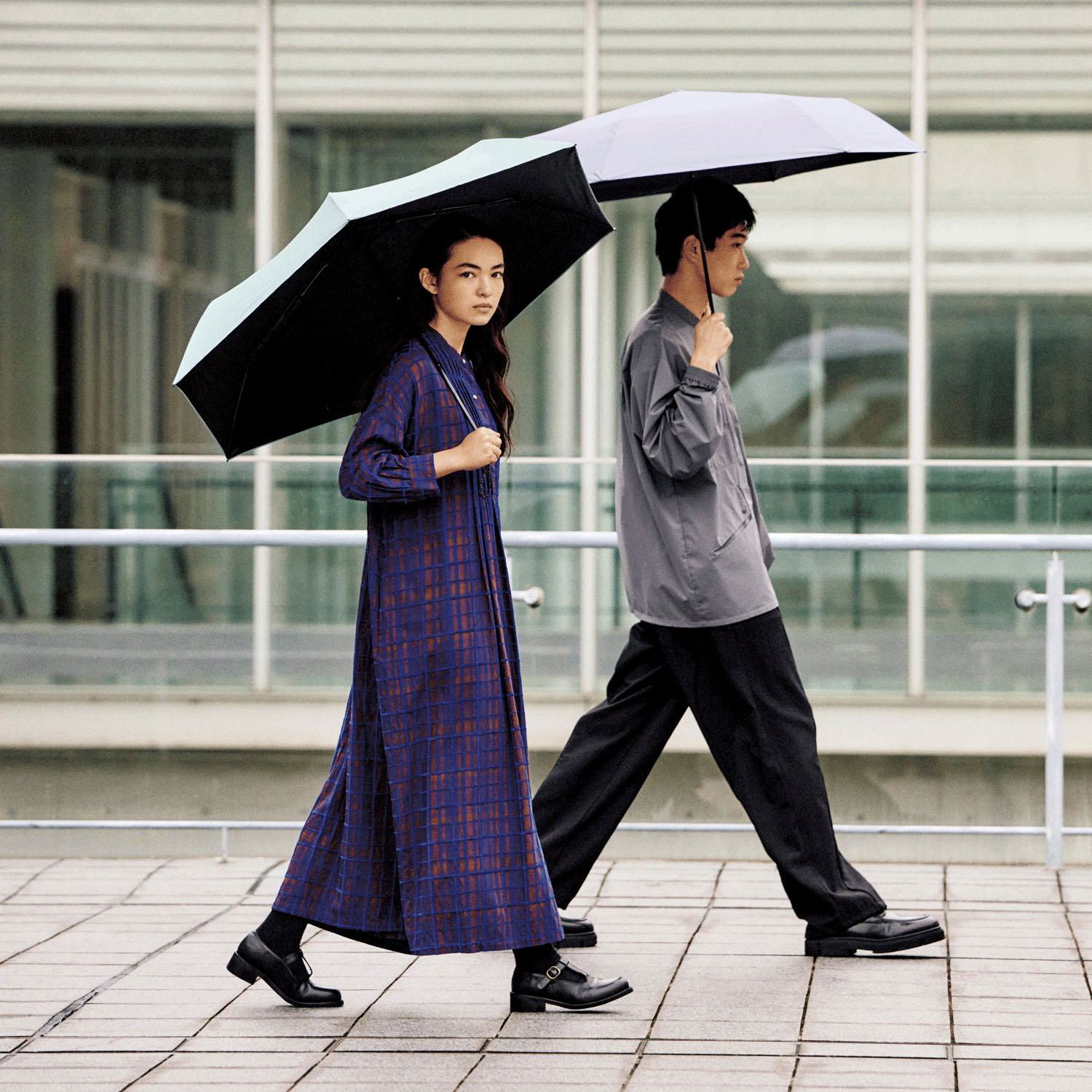 【because】 オールウェザープレーン折傘 - 画像1