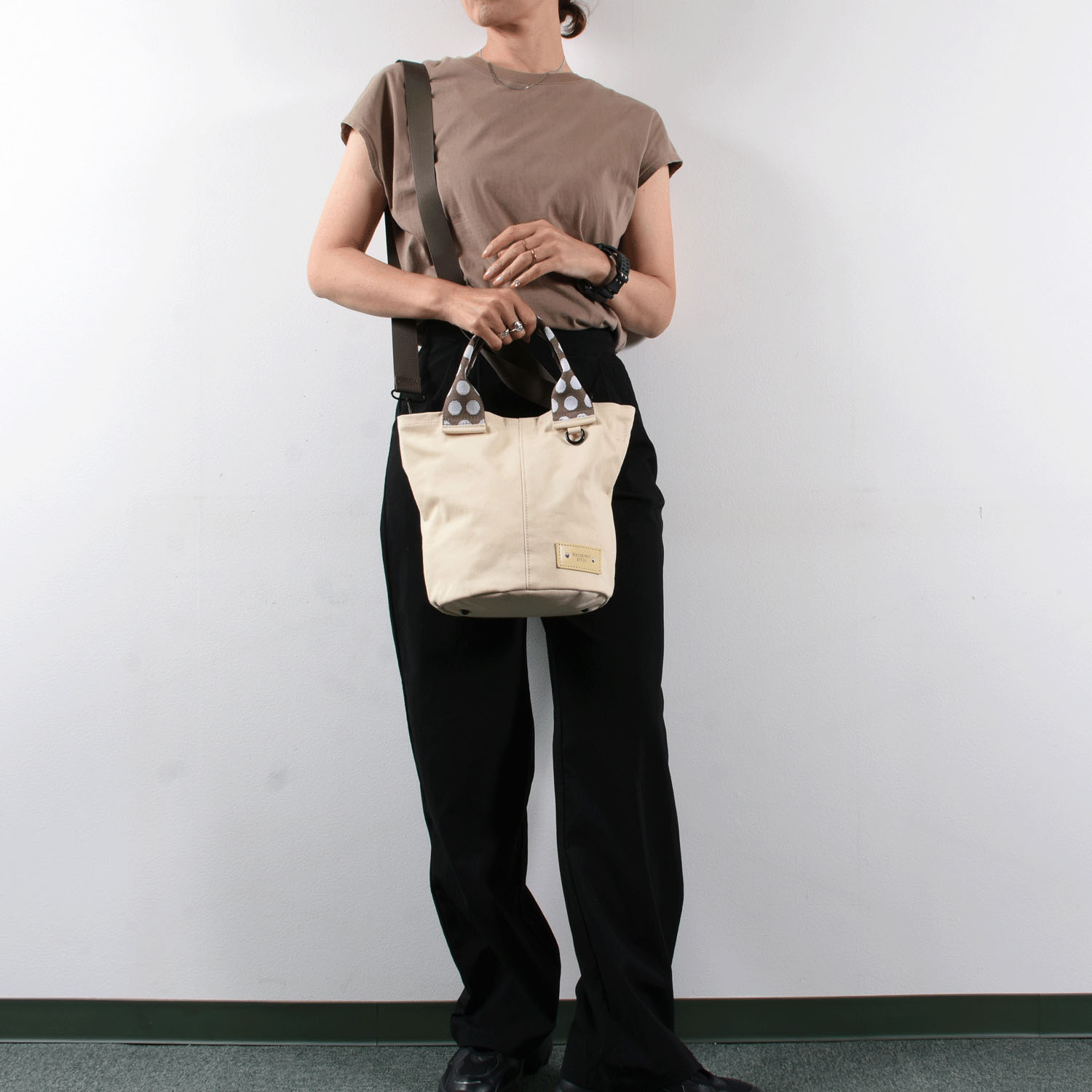 MACARONIC STYLE  キャンバスドットハンドル2WAYバッグ - 画像1