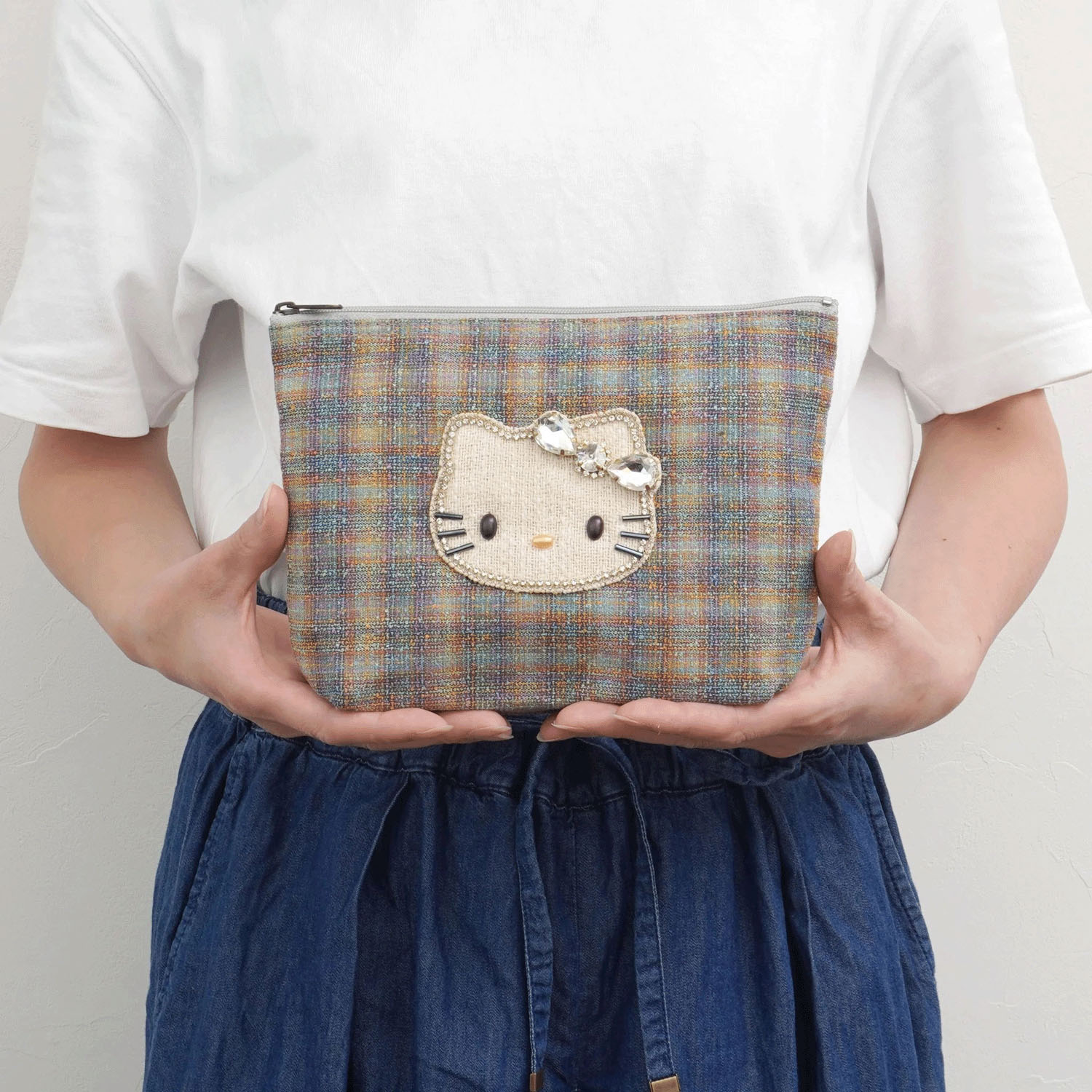 Hello Kitty×MAYGLOBE カラ－ツイード風ポーチ - 画像1