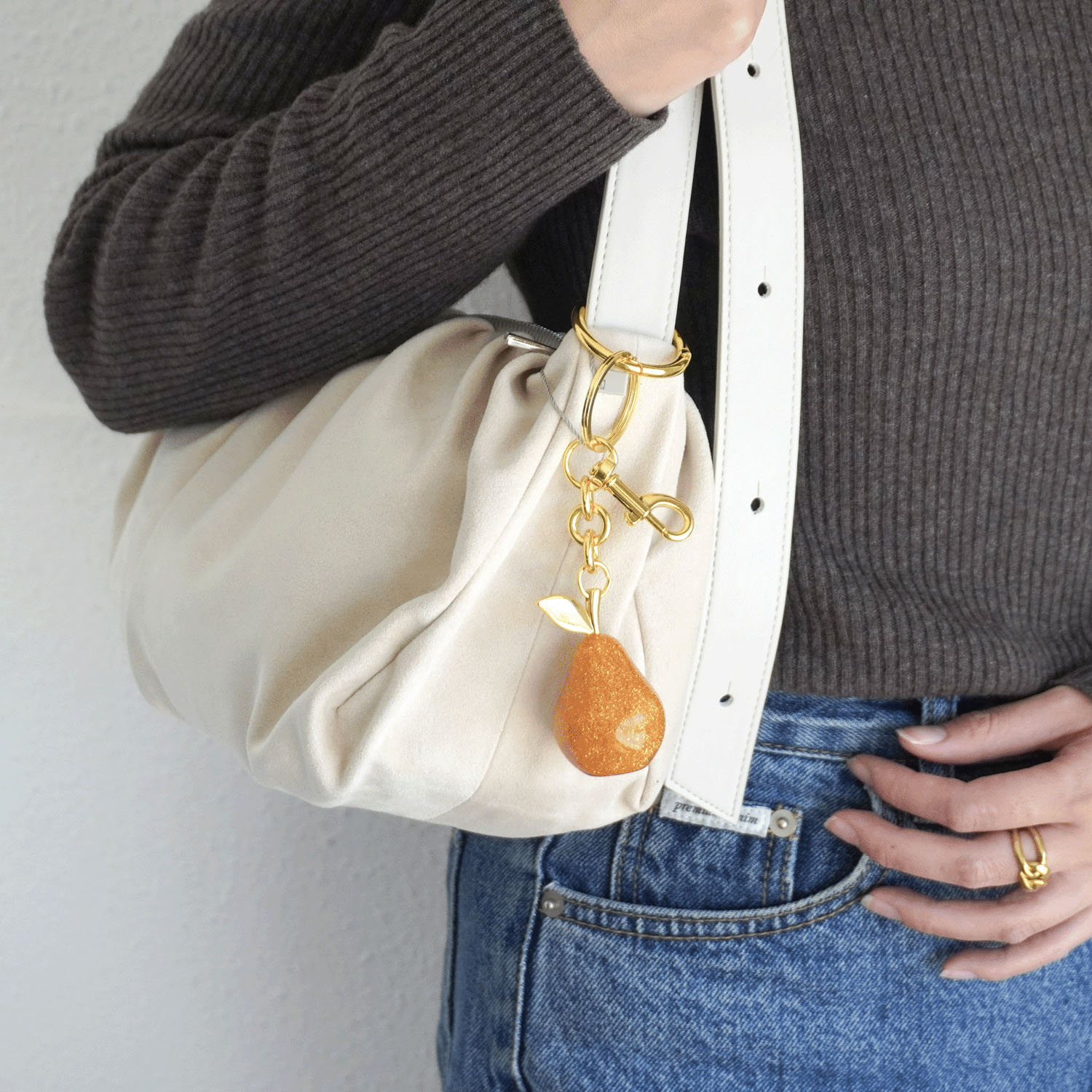 cachecache 洋梨チャーム - 画像1