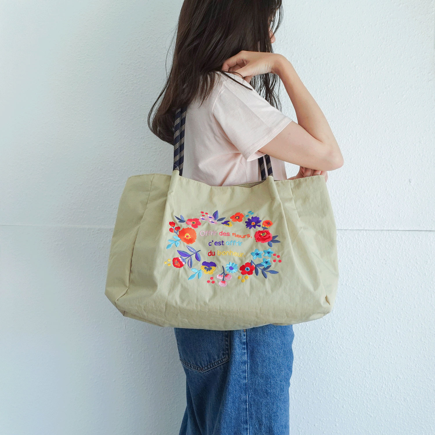 【エトワールオリジナル】フラワー刺繍トートバッグ - 画像4