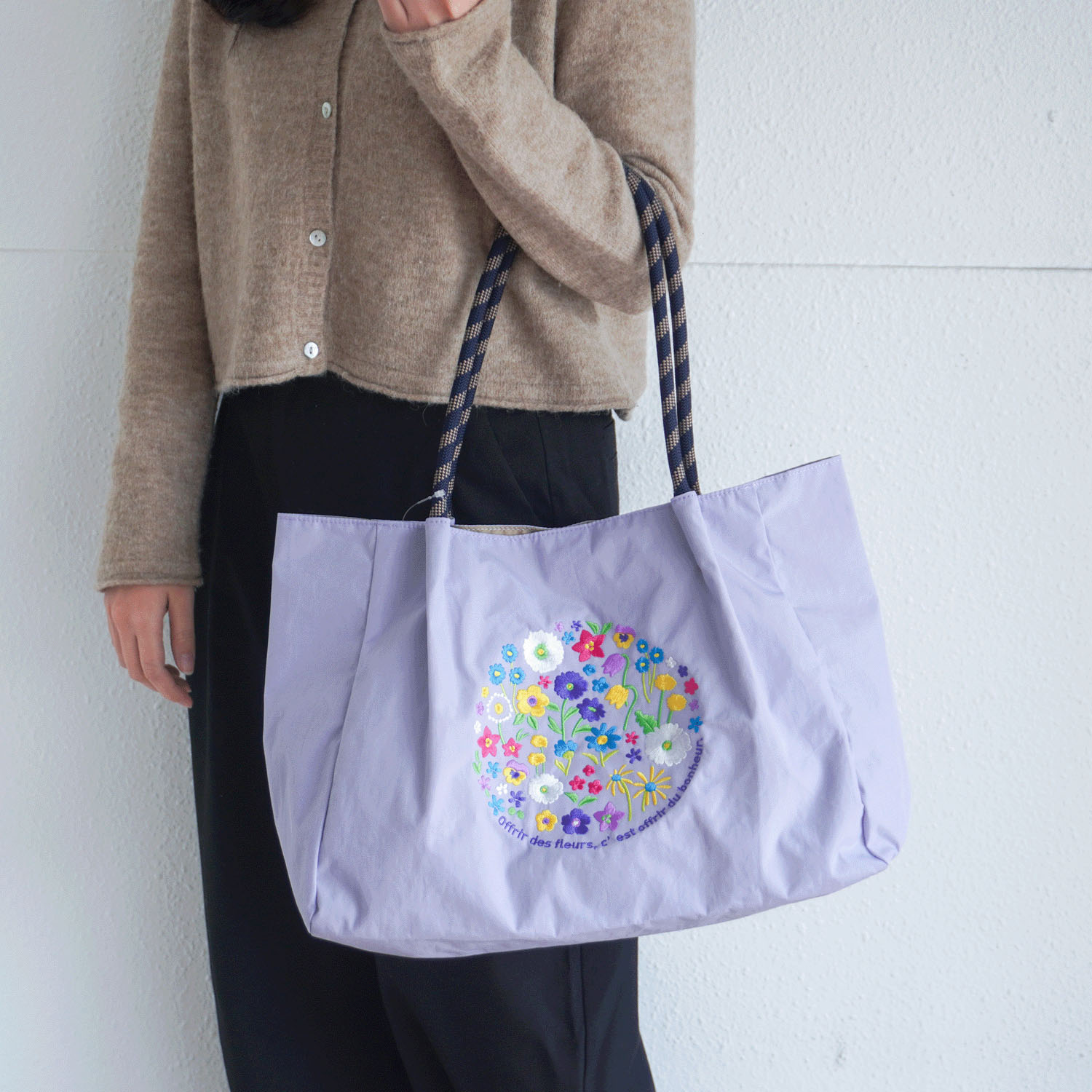 【エトワールオリジナル】フラワー刺繍トートバッグ