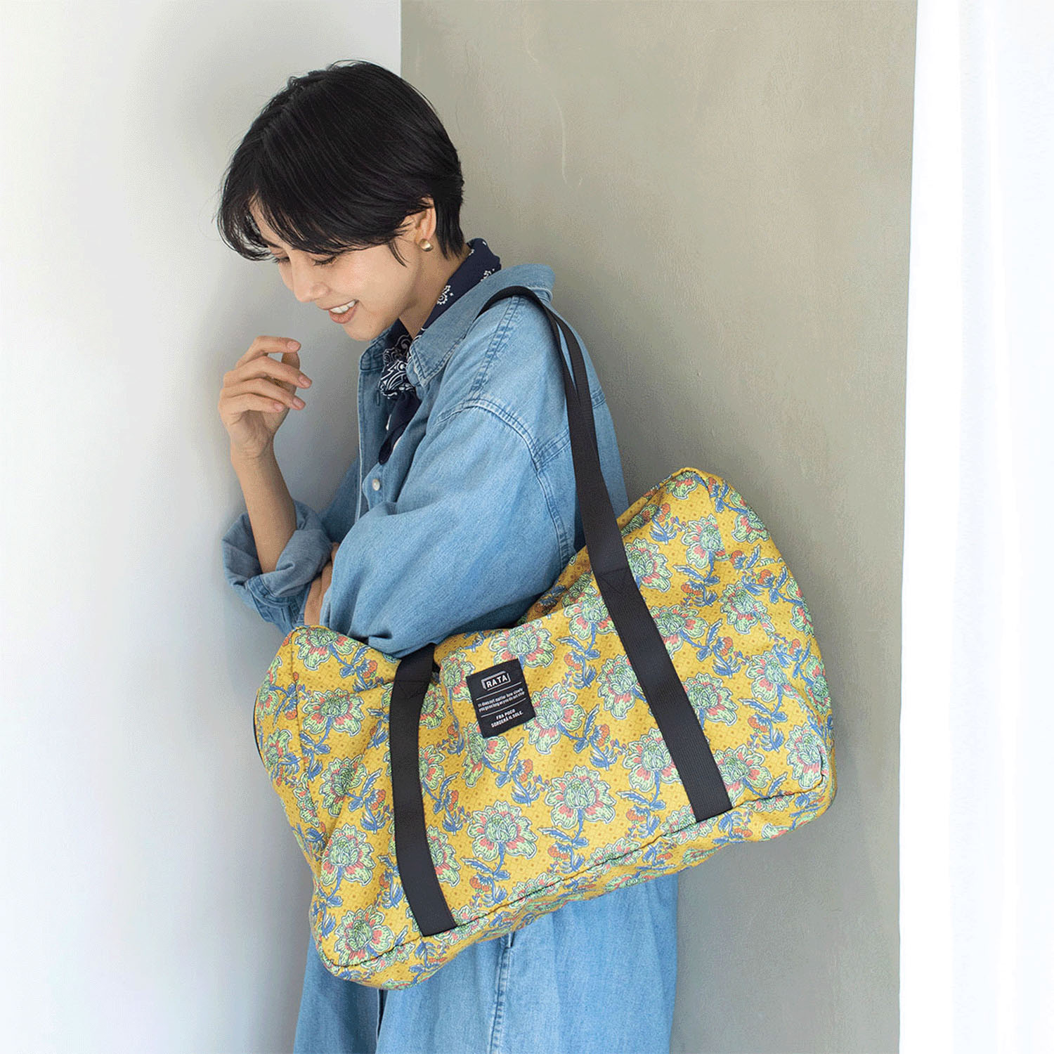 ラタプリント折り畳みボストンバッグ - 画像1