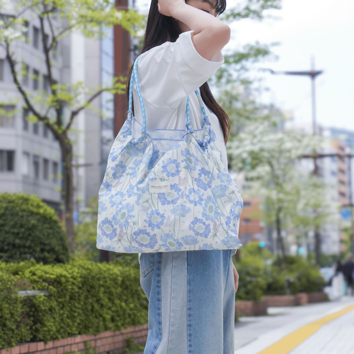 【72－00と82－00はエトワール別注柄】プリント2WAYバッグ