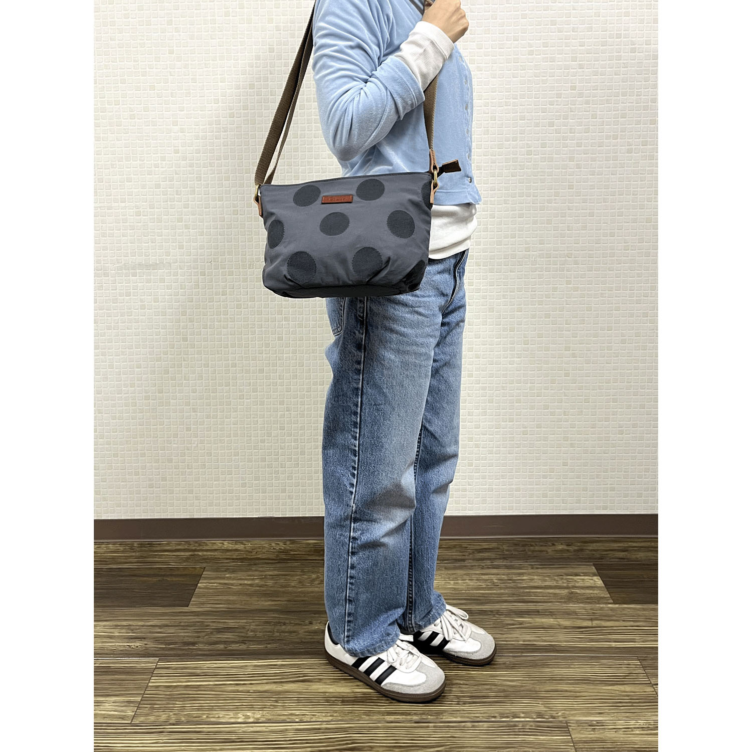 toleur ドット刺繍横型ショルダーバッグ - 画像1