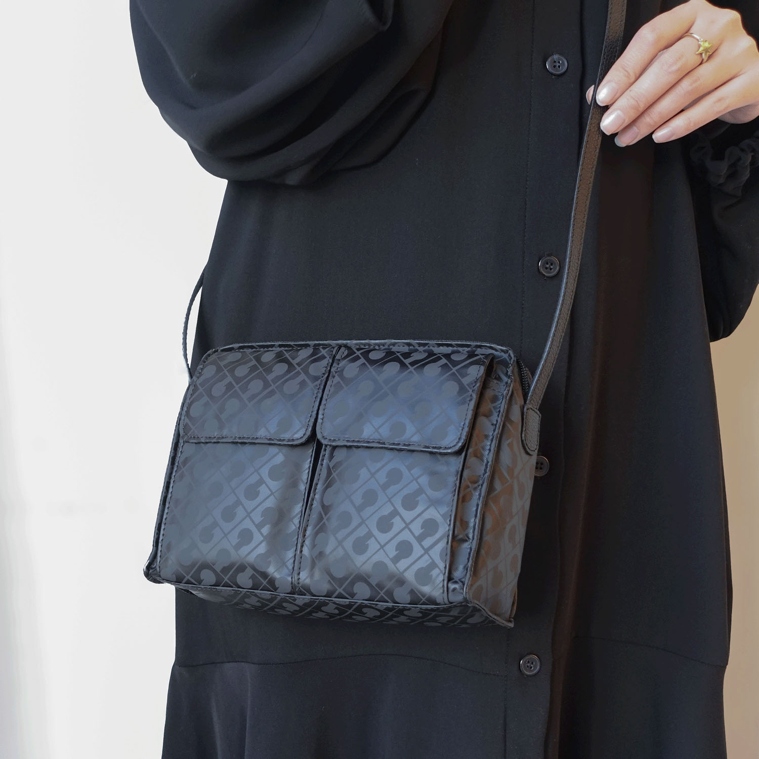 GHERARDINI SOFTY Wポケットショルダーバッグ - 画像10