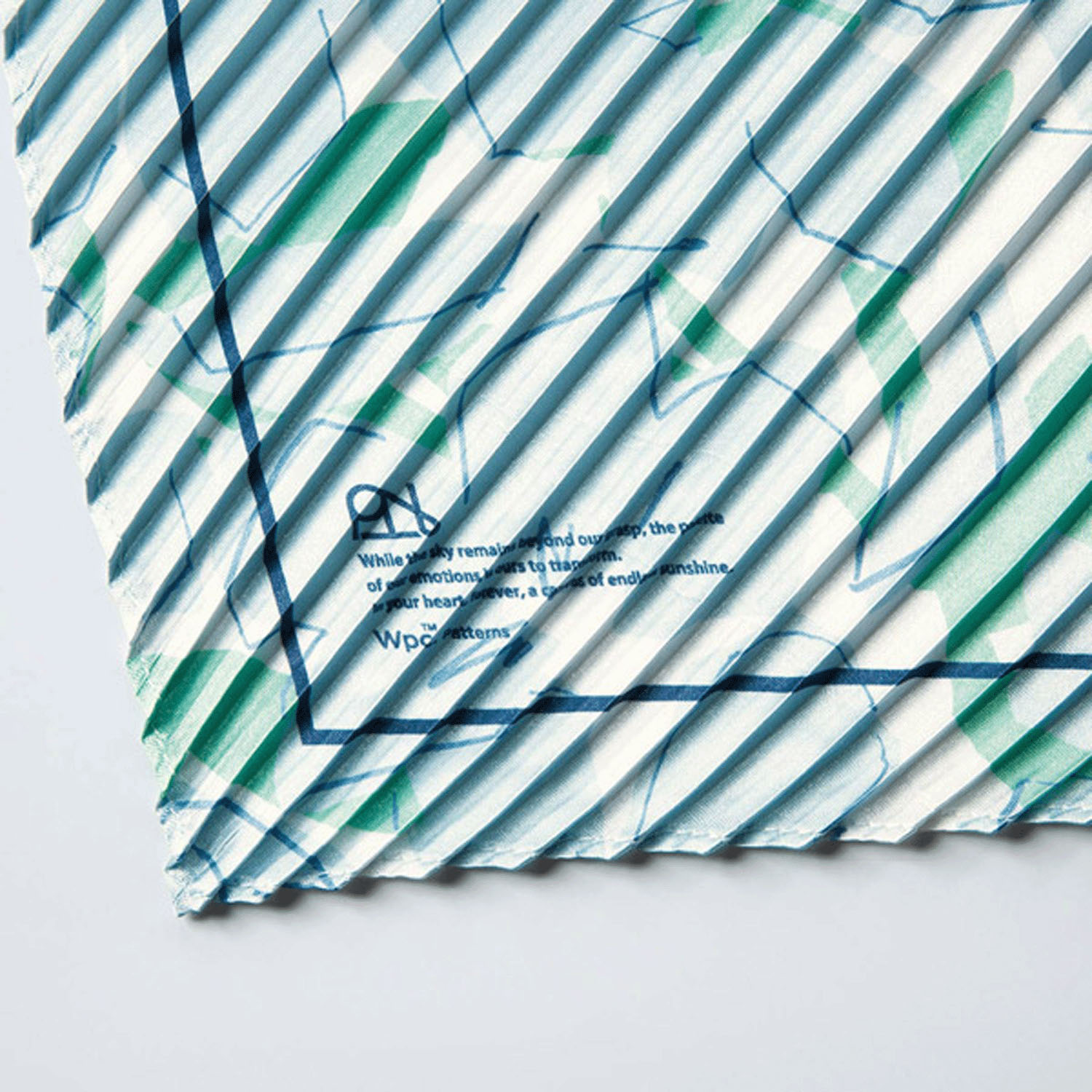 Wpc 撥水プリーツスカーフ - 画像2