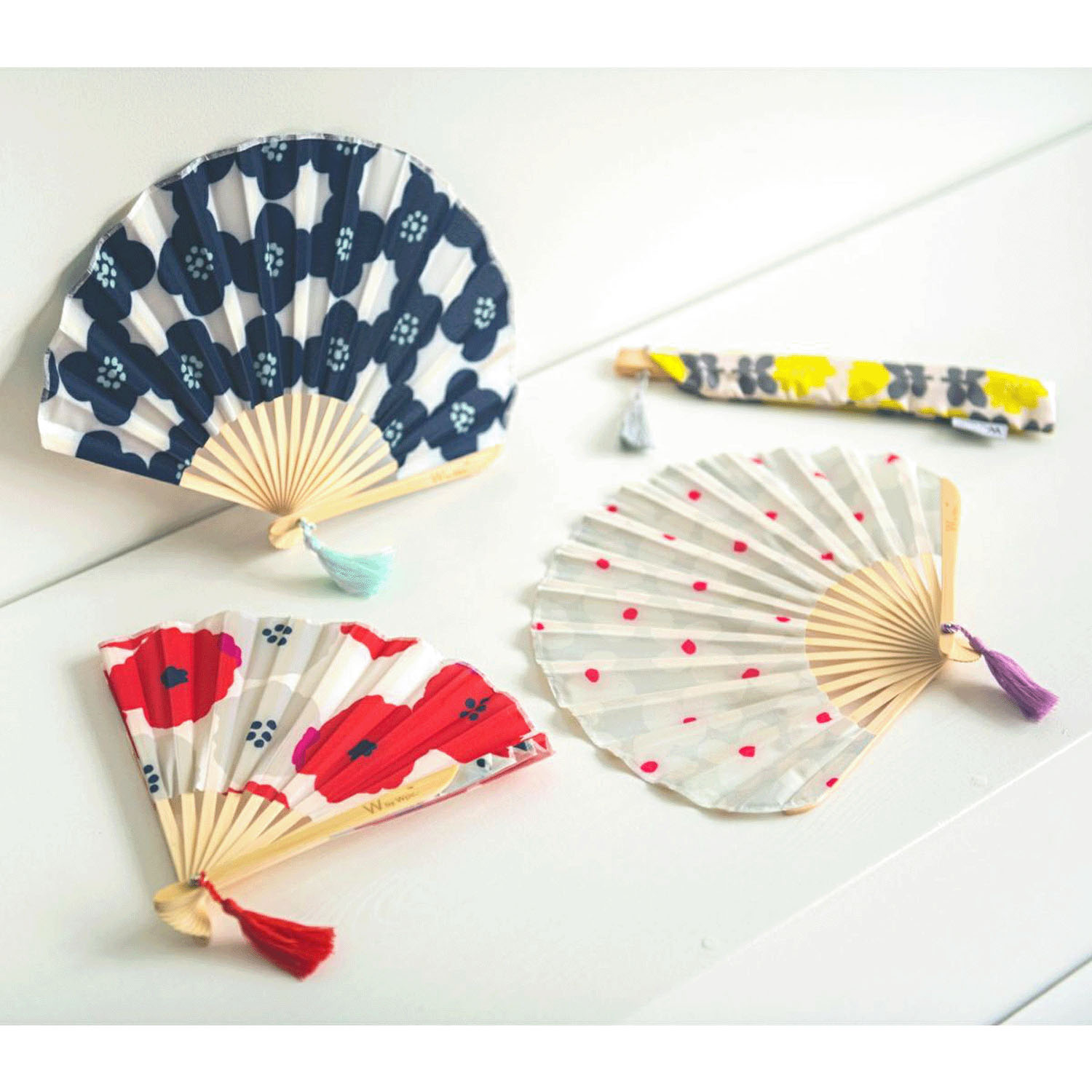 Wpc．ギフトBOX入り扇子 - 画像1