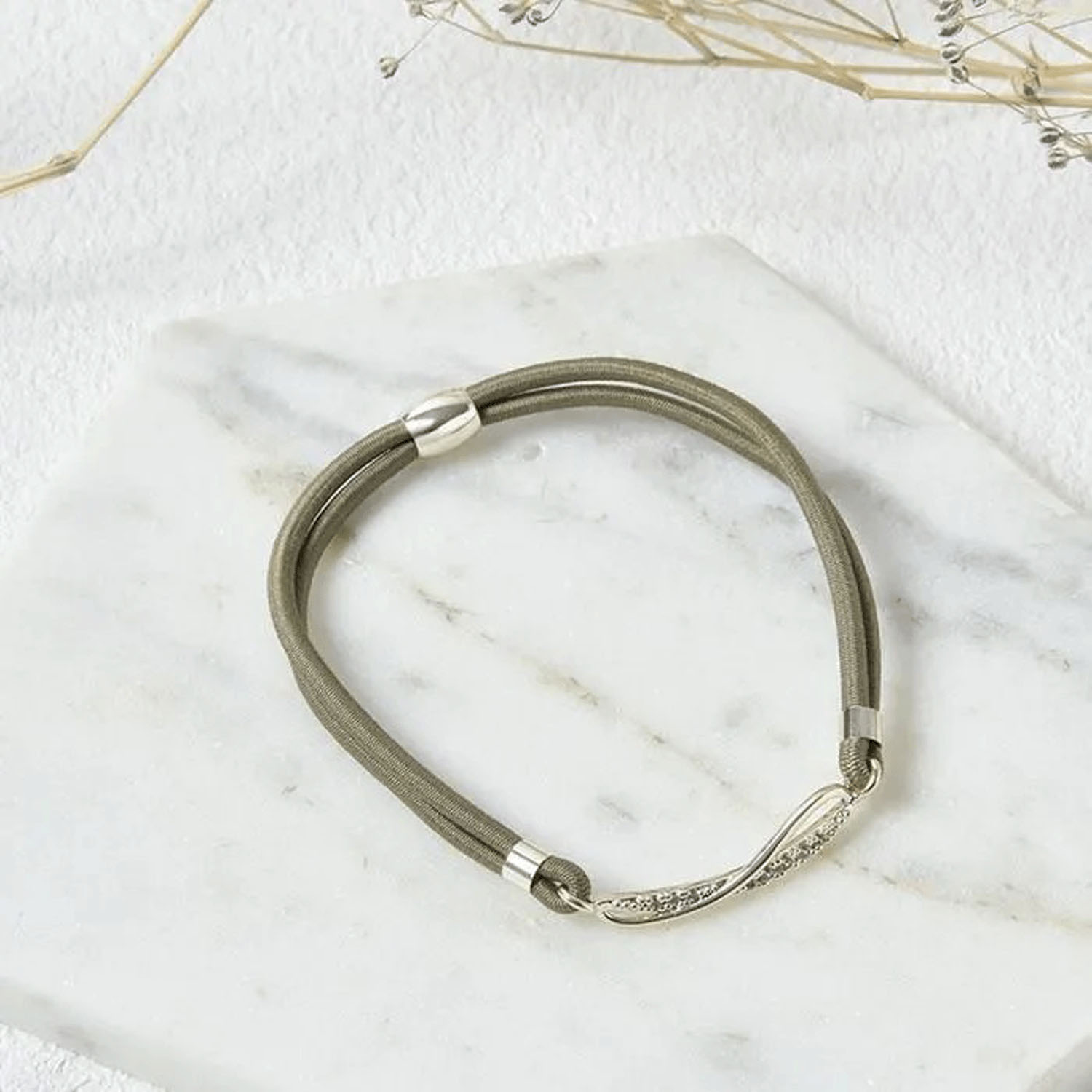 静電気軽減ヘアブレスレット ウェーブライン - 画像6