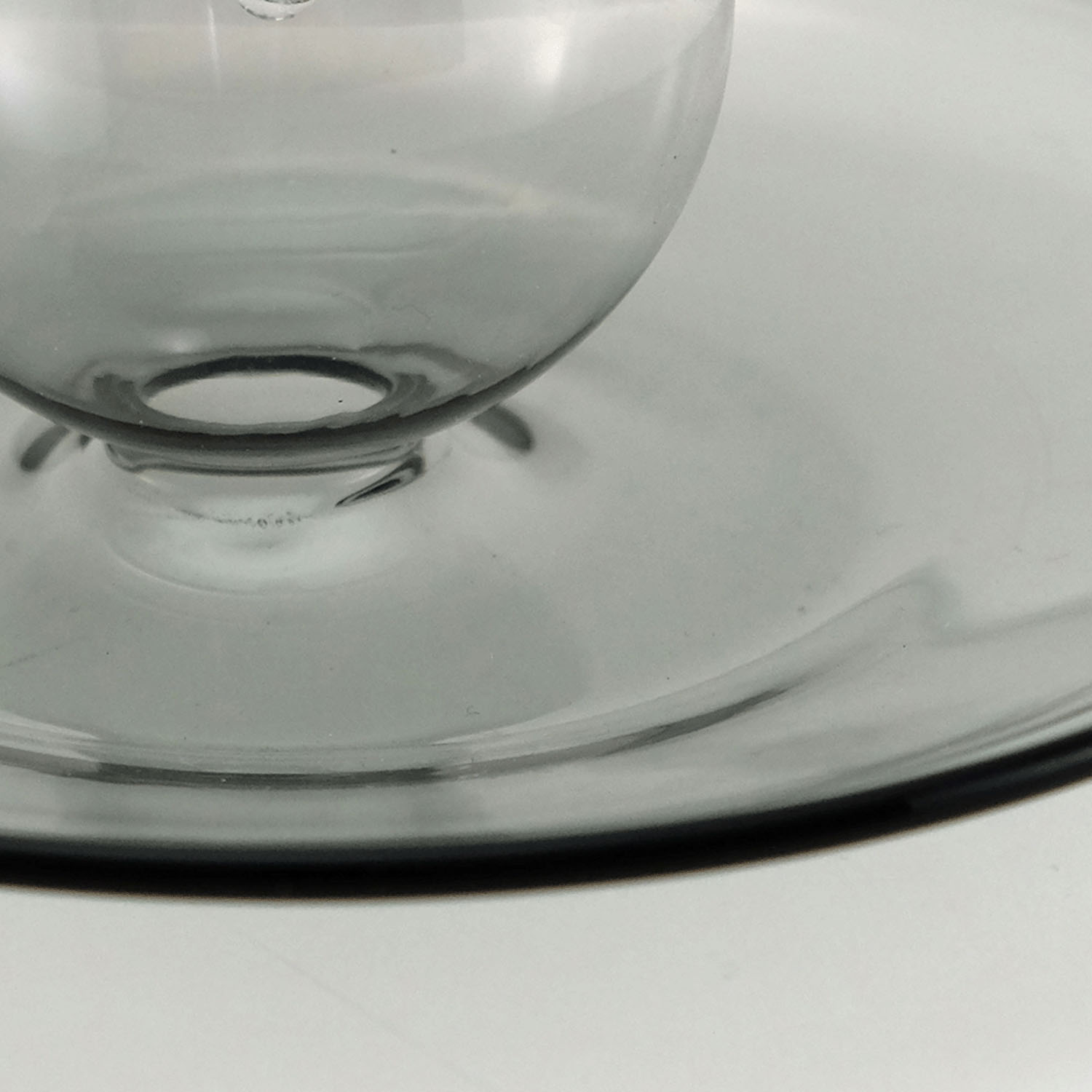 落ちる灰を受け止めるガラスの香立て - 画像11