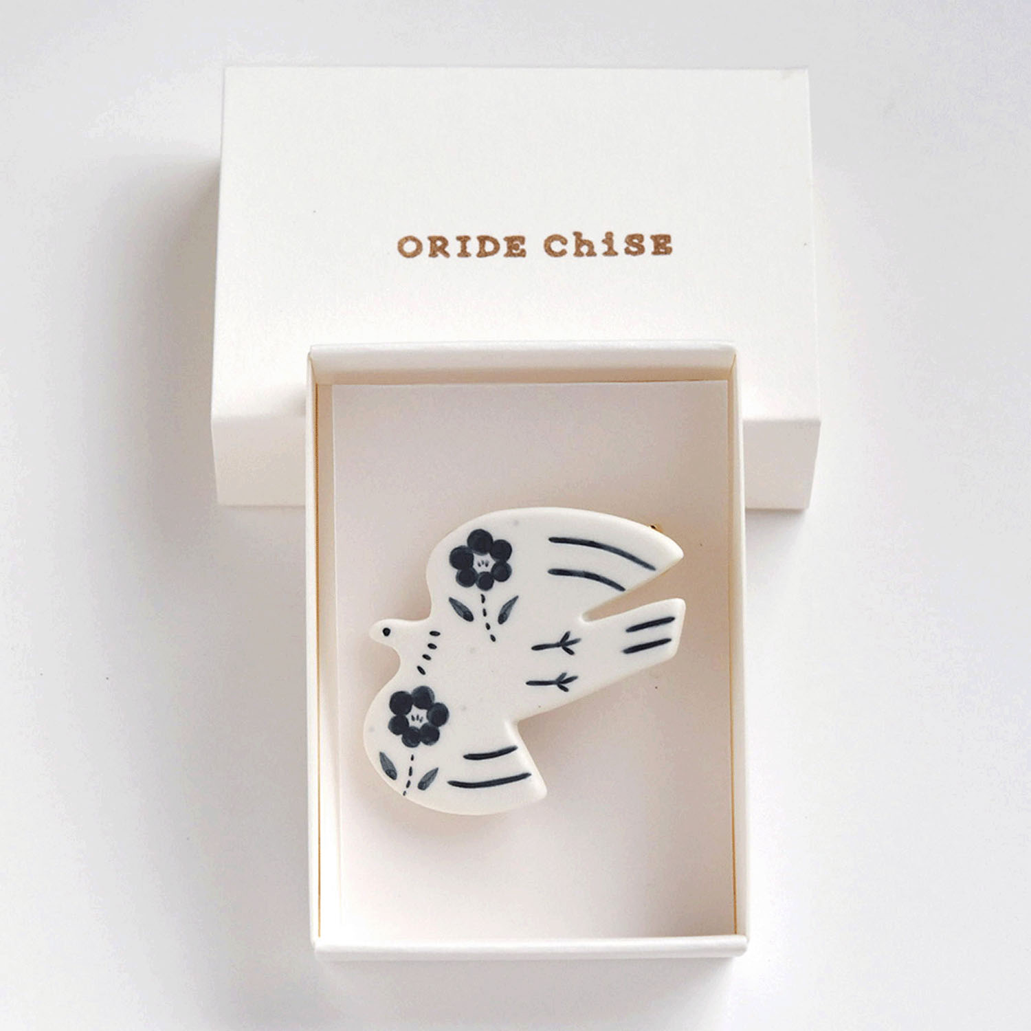 ORIDE ChiSE（おりでちせ）陶製ブローチ 鳥 - 画像2