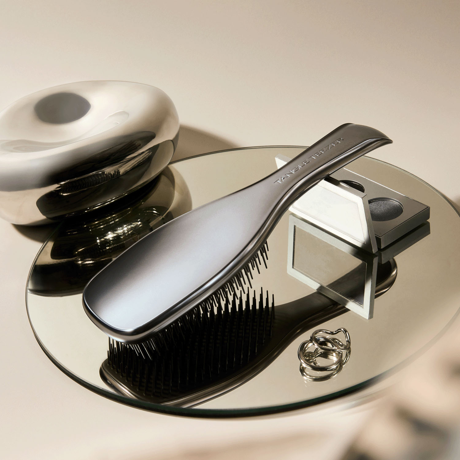 タングルティーザー ザ・アルティメットディタングラーLuxe ノアリングシルバー