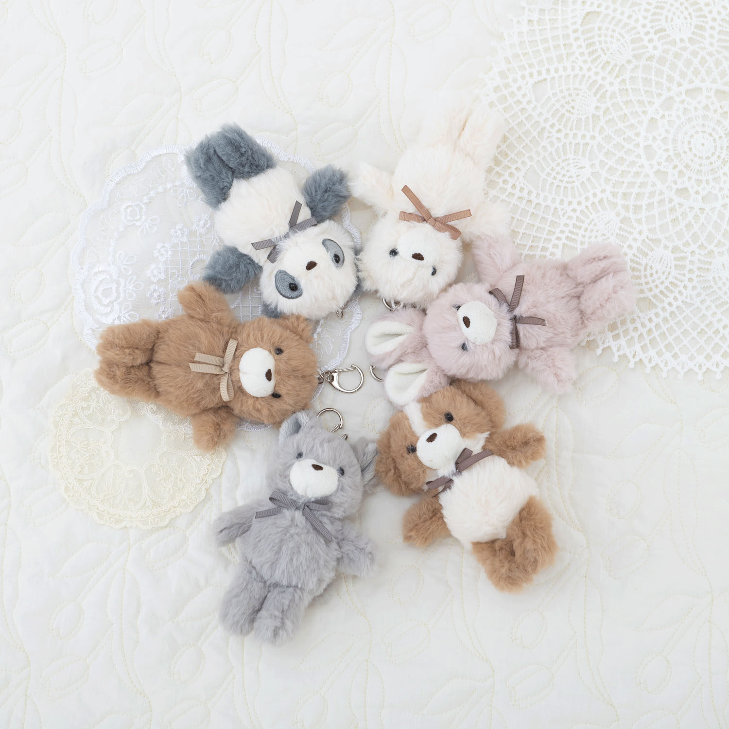 Mimiぬいぐるみチャーム ベア  アイボリー - 画像3