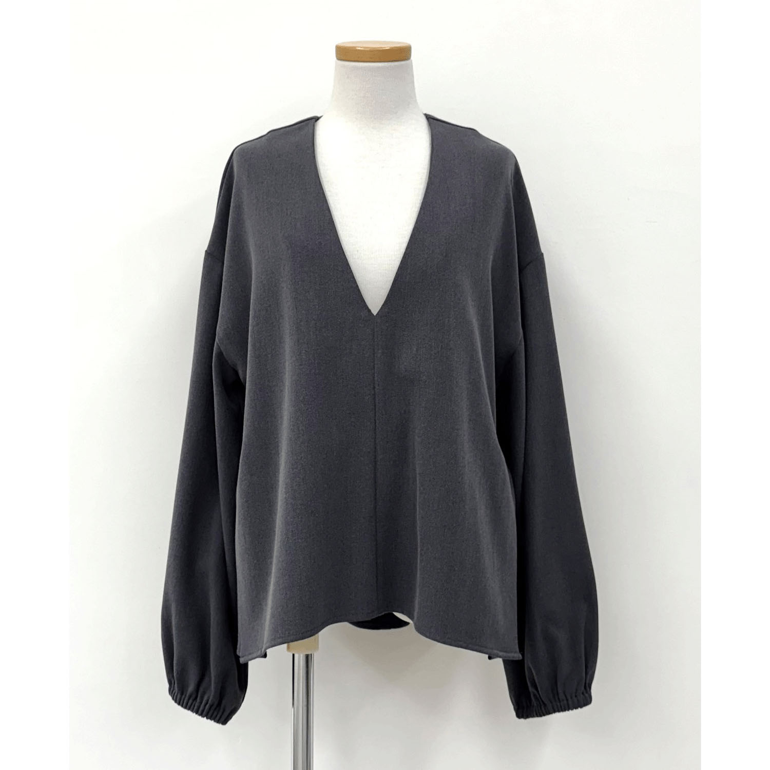 【Insta Live】cloche シアバターVブラウス - 画像2