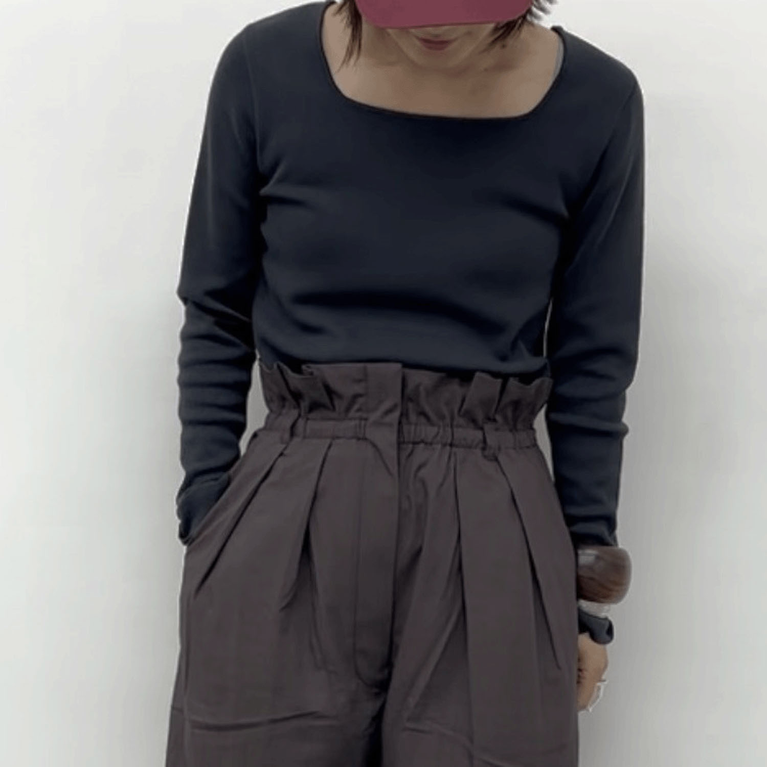 cloche スクエアネックニット長袖