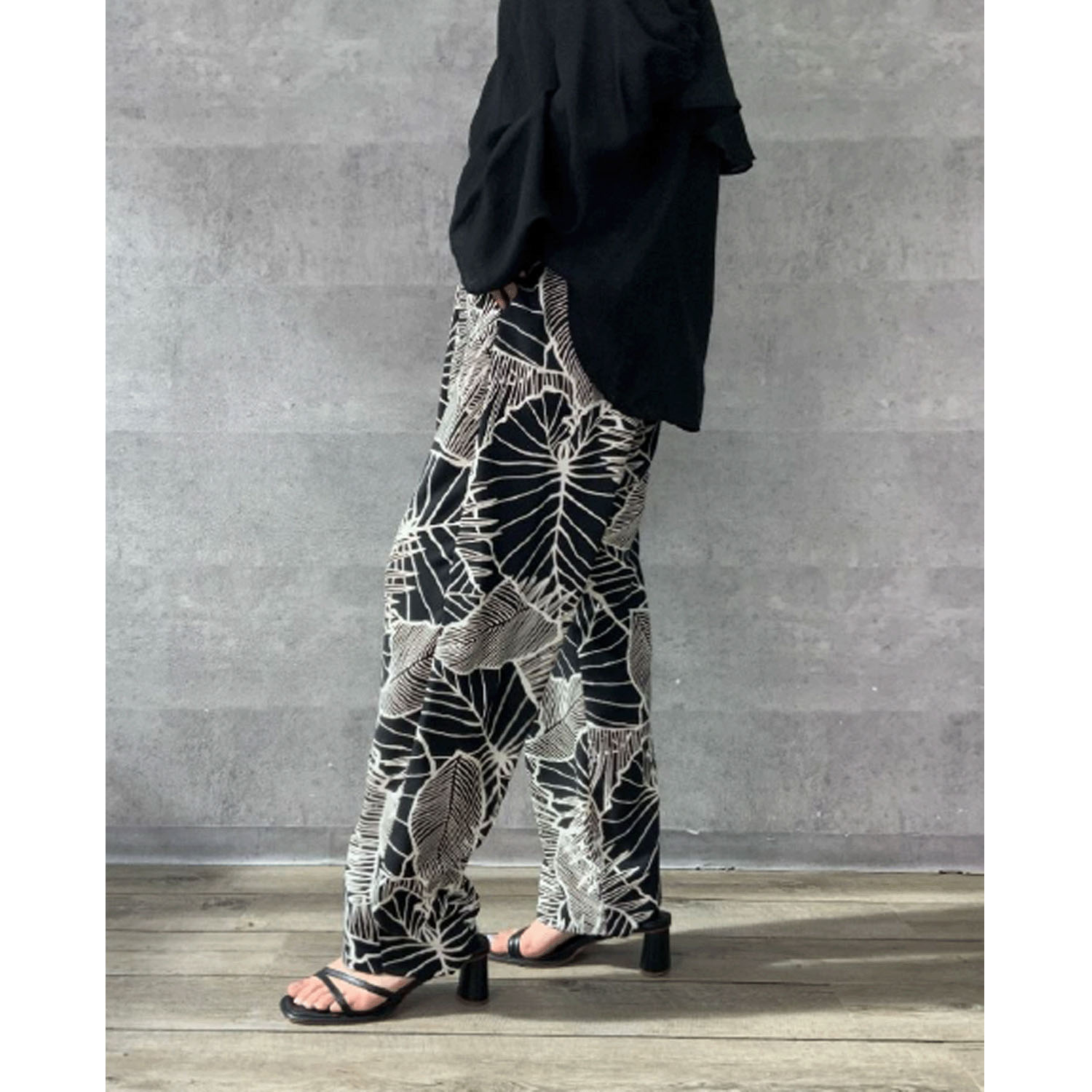 Anna Kerry ジオメトリックパンツ - 画像3