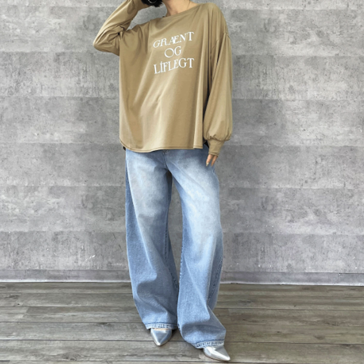 Anna Kerry ロゴロンT - 画像12