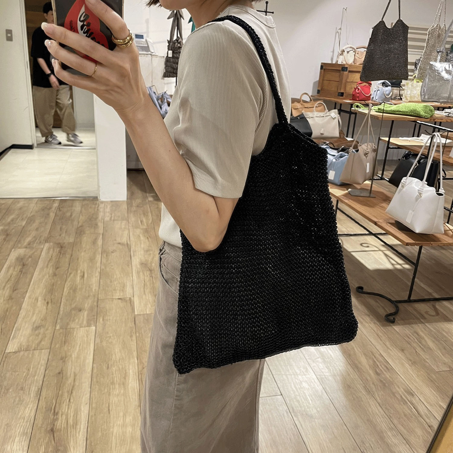 cachecache ラメ糸編みトート - 画像4