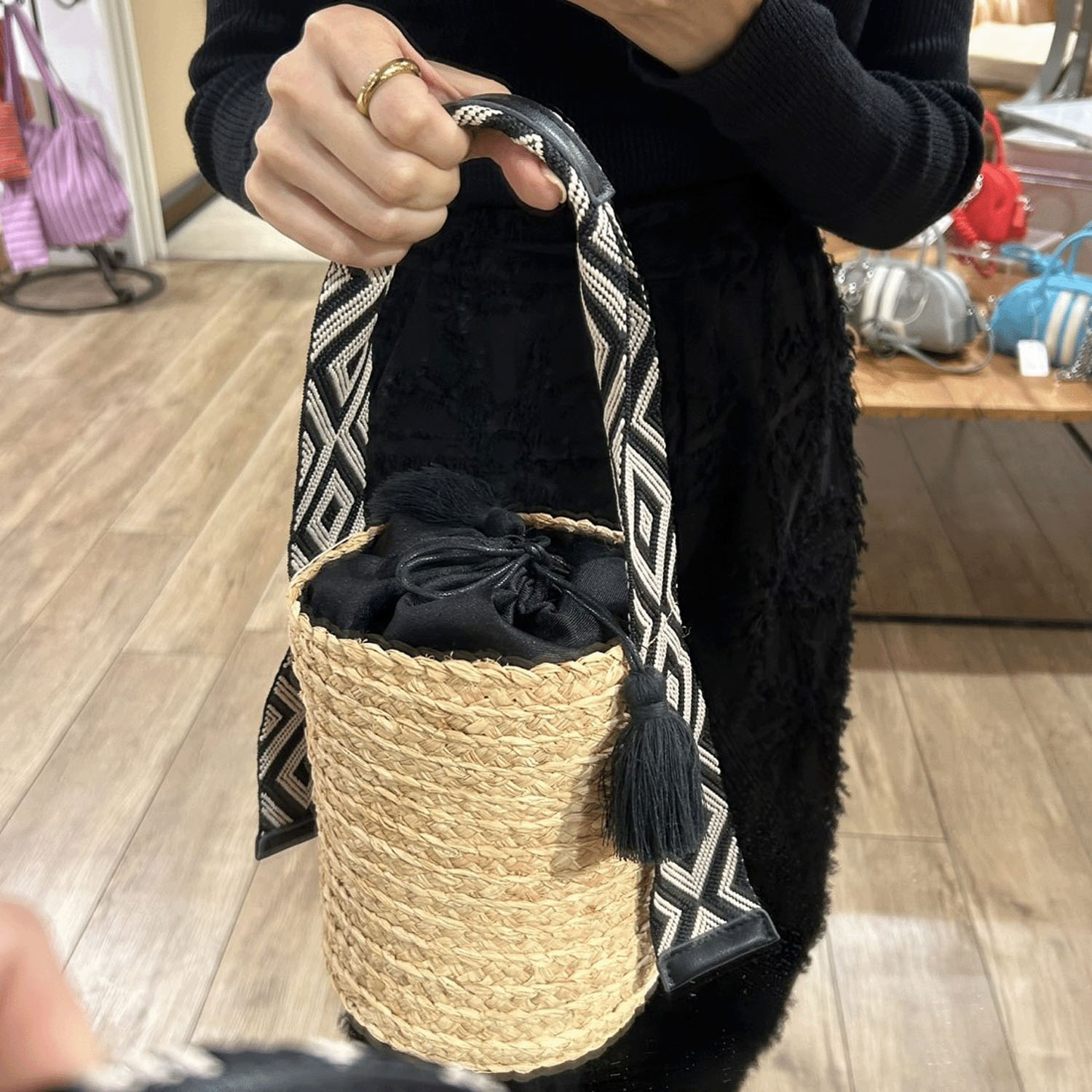 cachecache JQテープハンドルラフィアバケットトート - 画像4