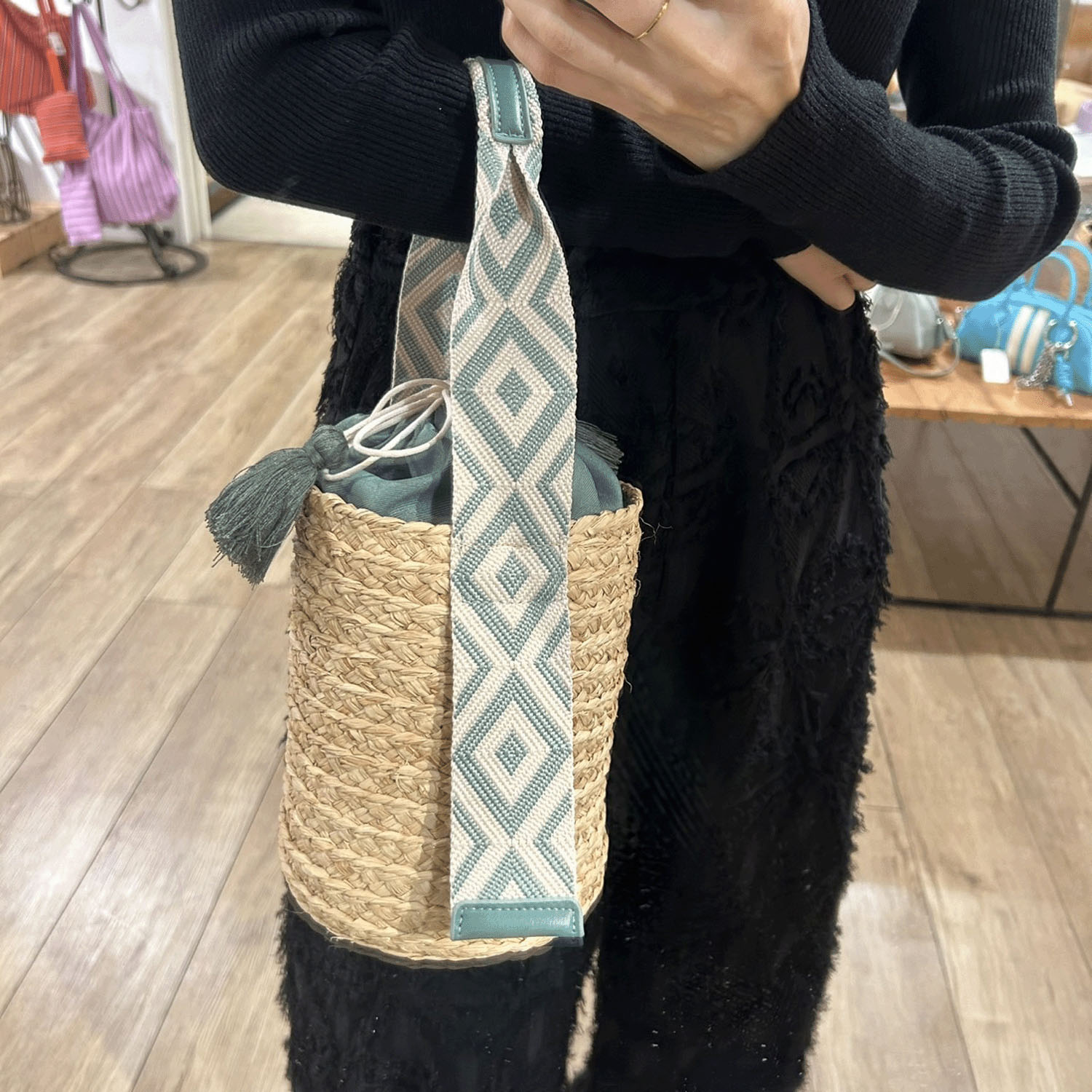 cachecache JQテープハンドルラフィアバケットトート - 画像9