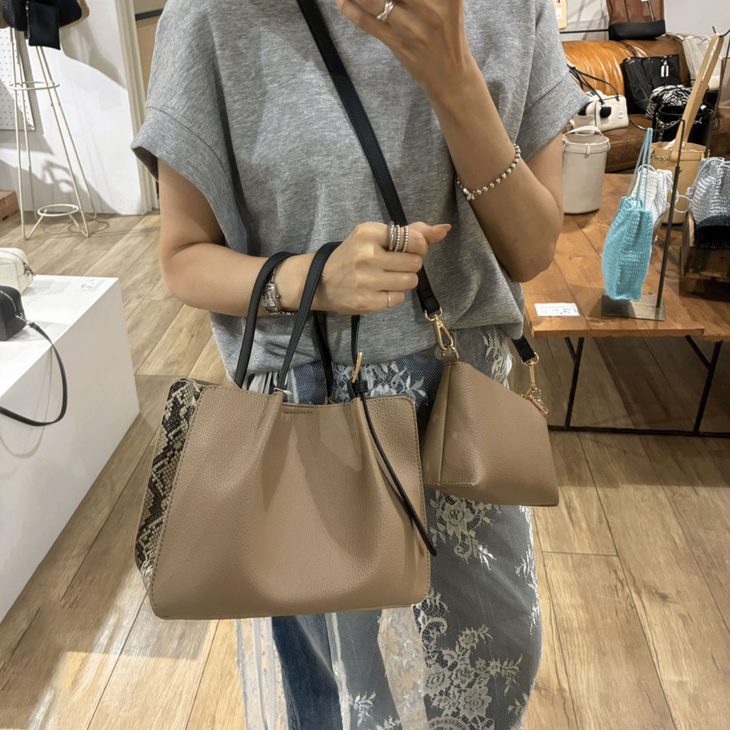 cachecache フェイクレザーショルダーバッグ付スクエアトート - 画像13