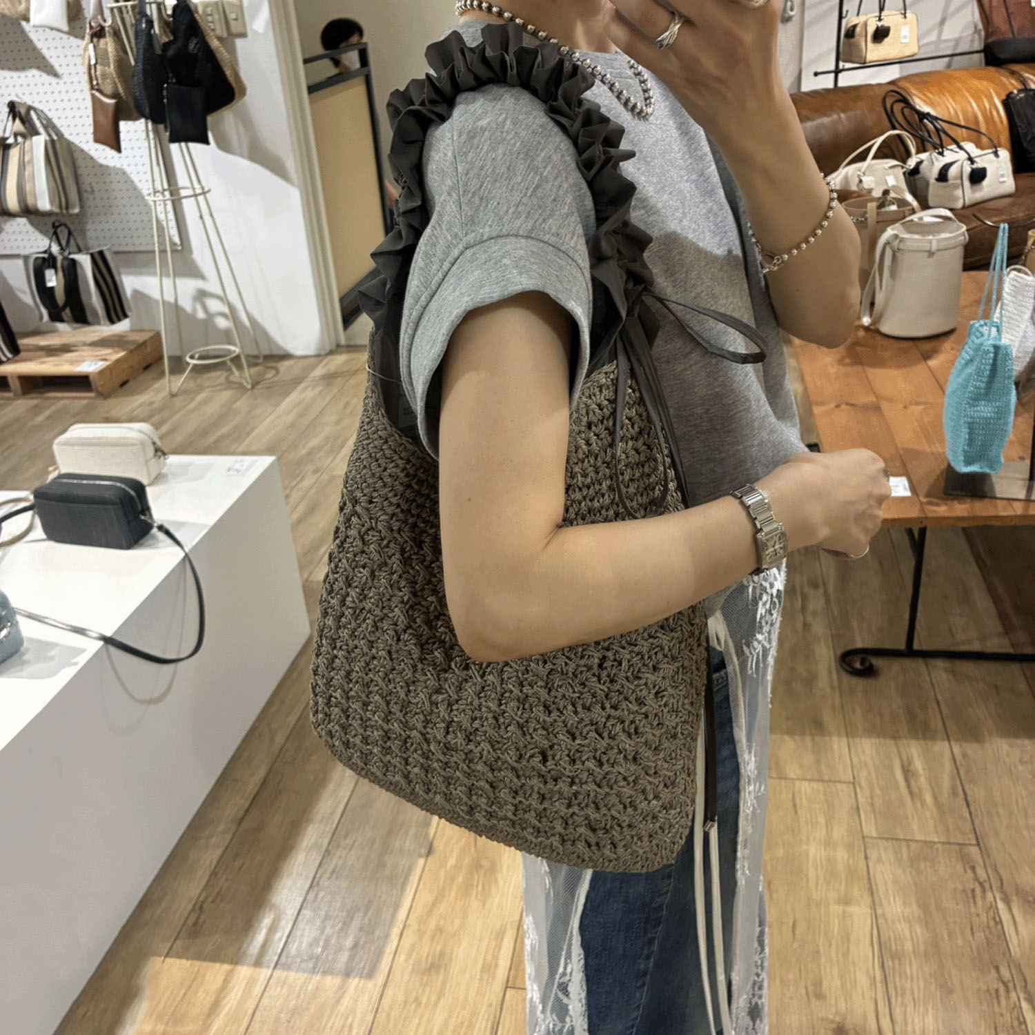 cachecache ドロストフリルハンドル地柄編みトート - 画像4