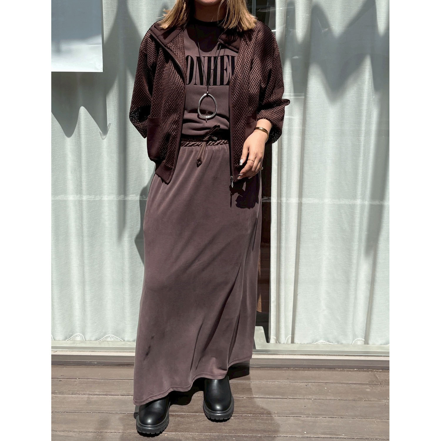 【InstaLive】ROSIEE ソフトな風合いフロッキープリントTシャツ - 画像9