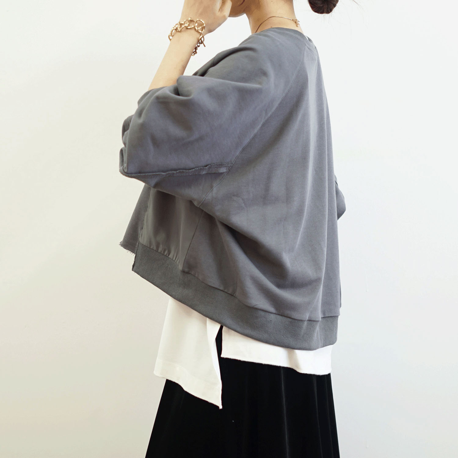 SEVEN SENSE 脇高！重ね着にも使えるアシメタンク - 画像16