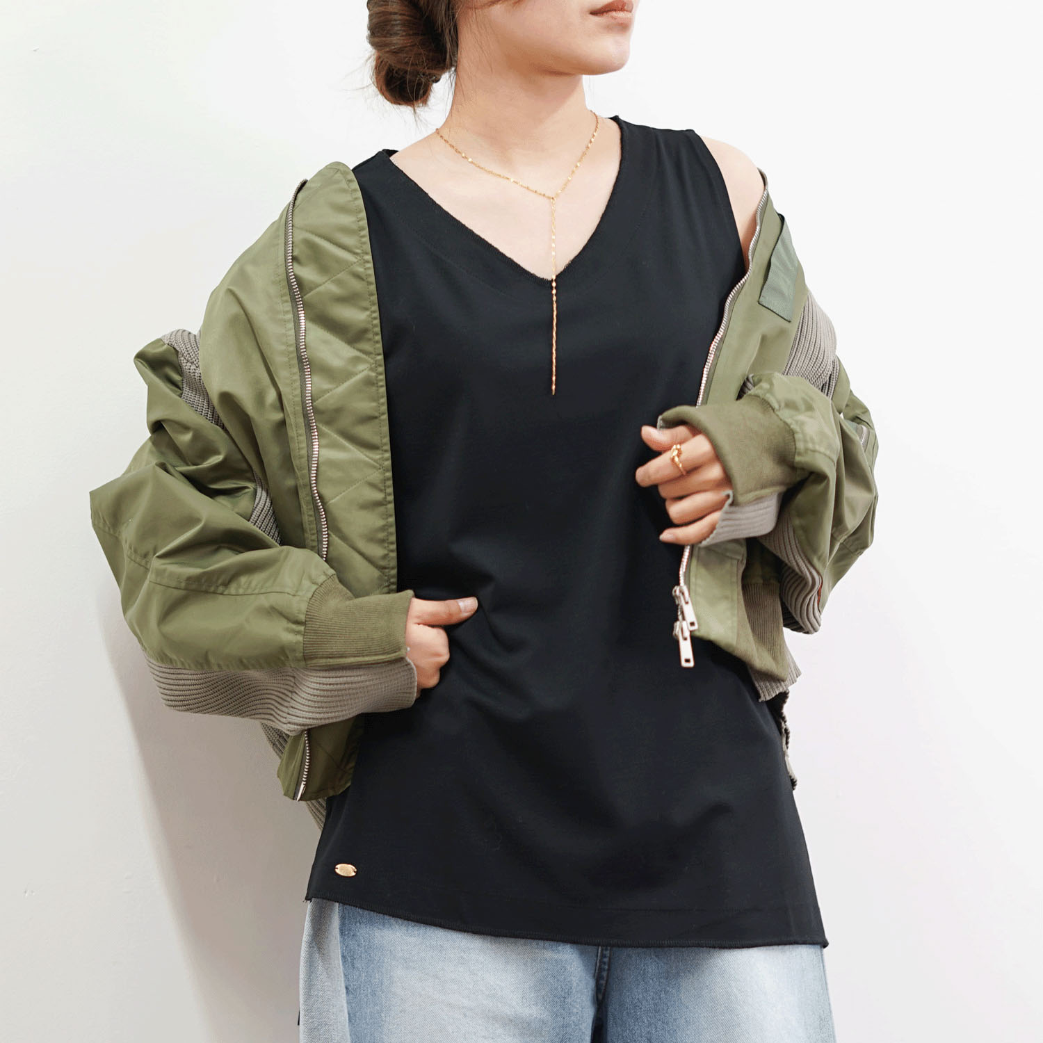 SEVEN SENSE 脇高！重ね着にも使えるアシメタンク - 画像7