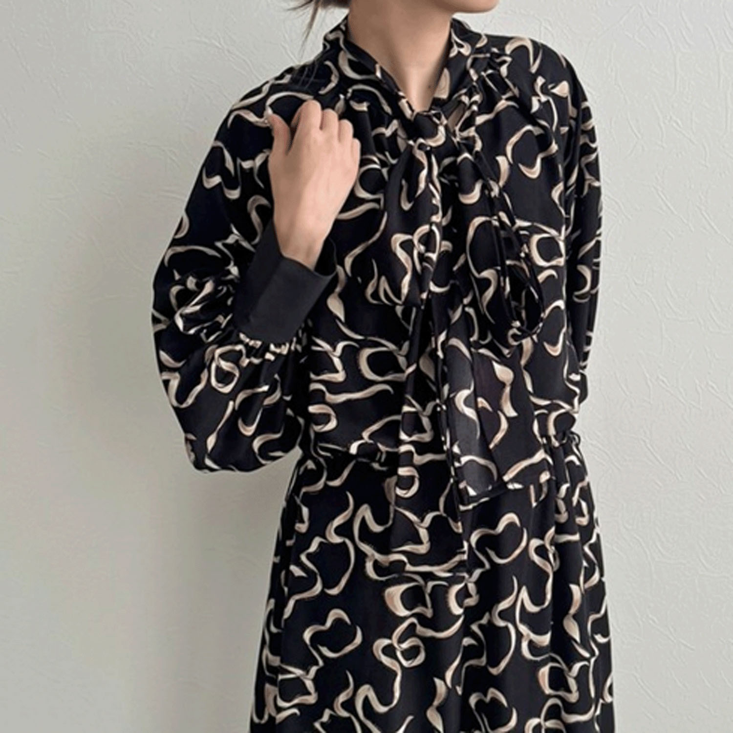 【Insta Live】LHELBIE アソートボウタイブラウス - 画像2