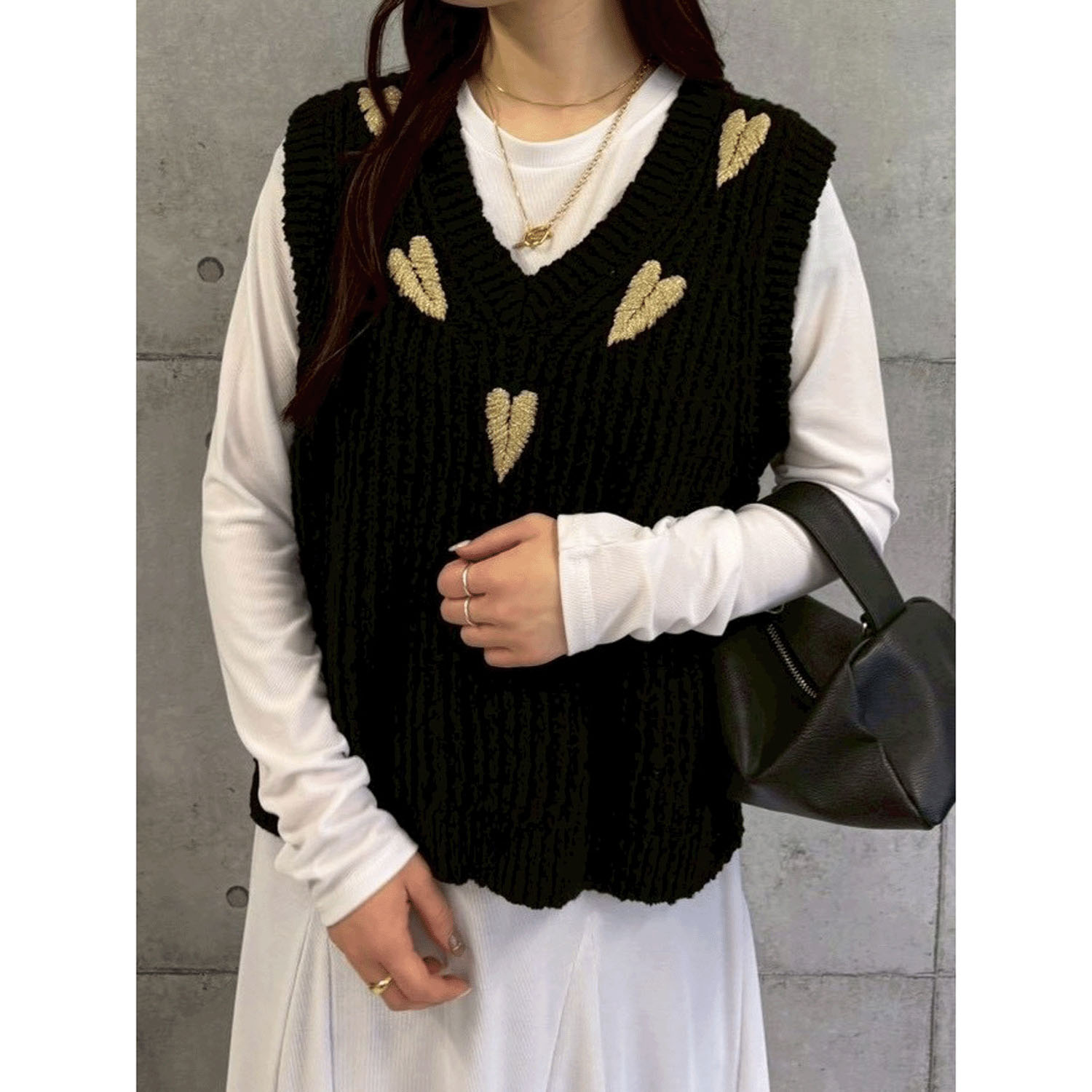 ROSIEE ハート刺繍スラブニットベスト - 画像12