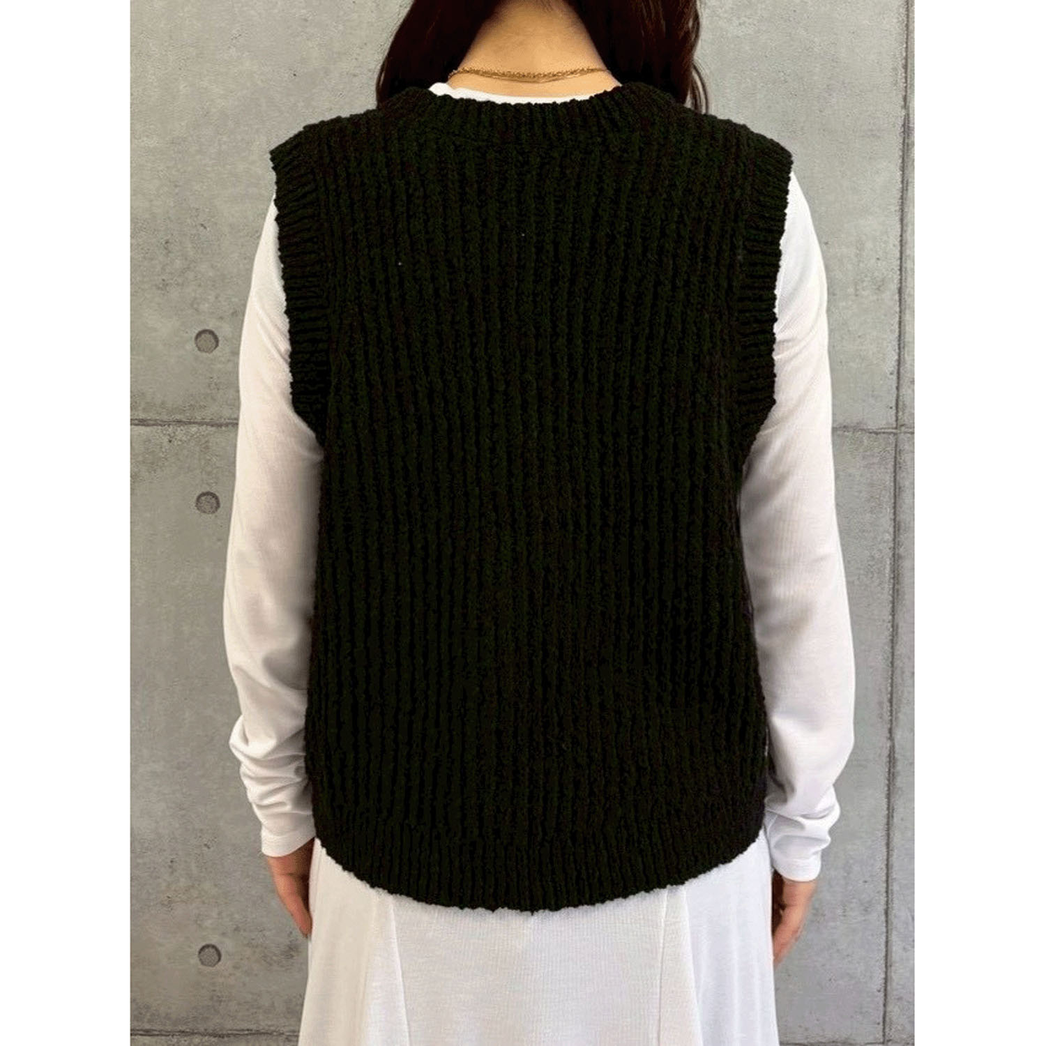 ROSIEE ハート刺繍スラブニットベスト - 画像17