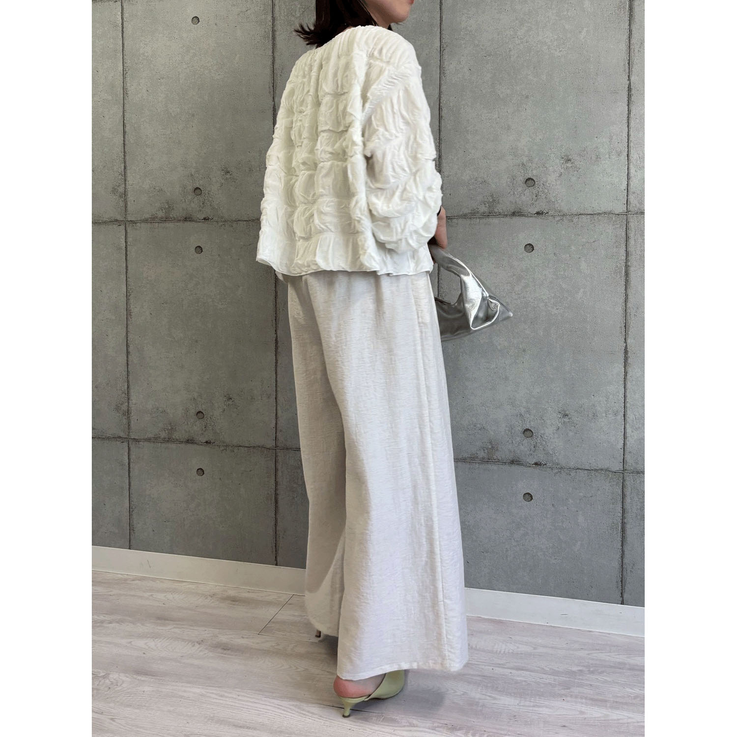 ROSIEE シャーリング魔法ブラウス - 画像10