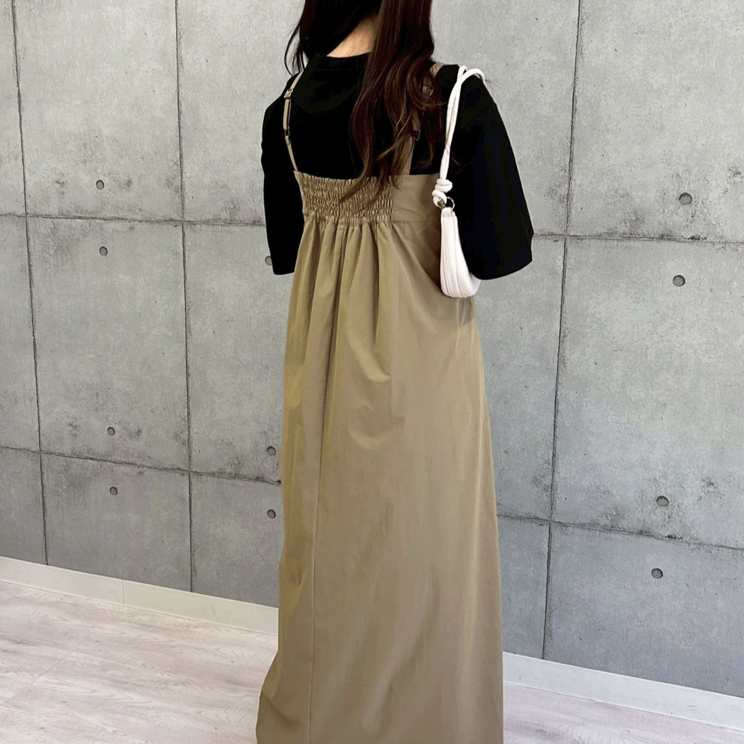 ROSIEE ロゴ刺繍5分袖トップス - 画像11