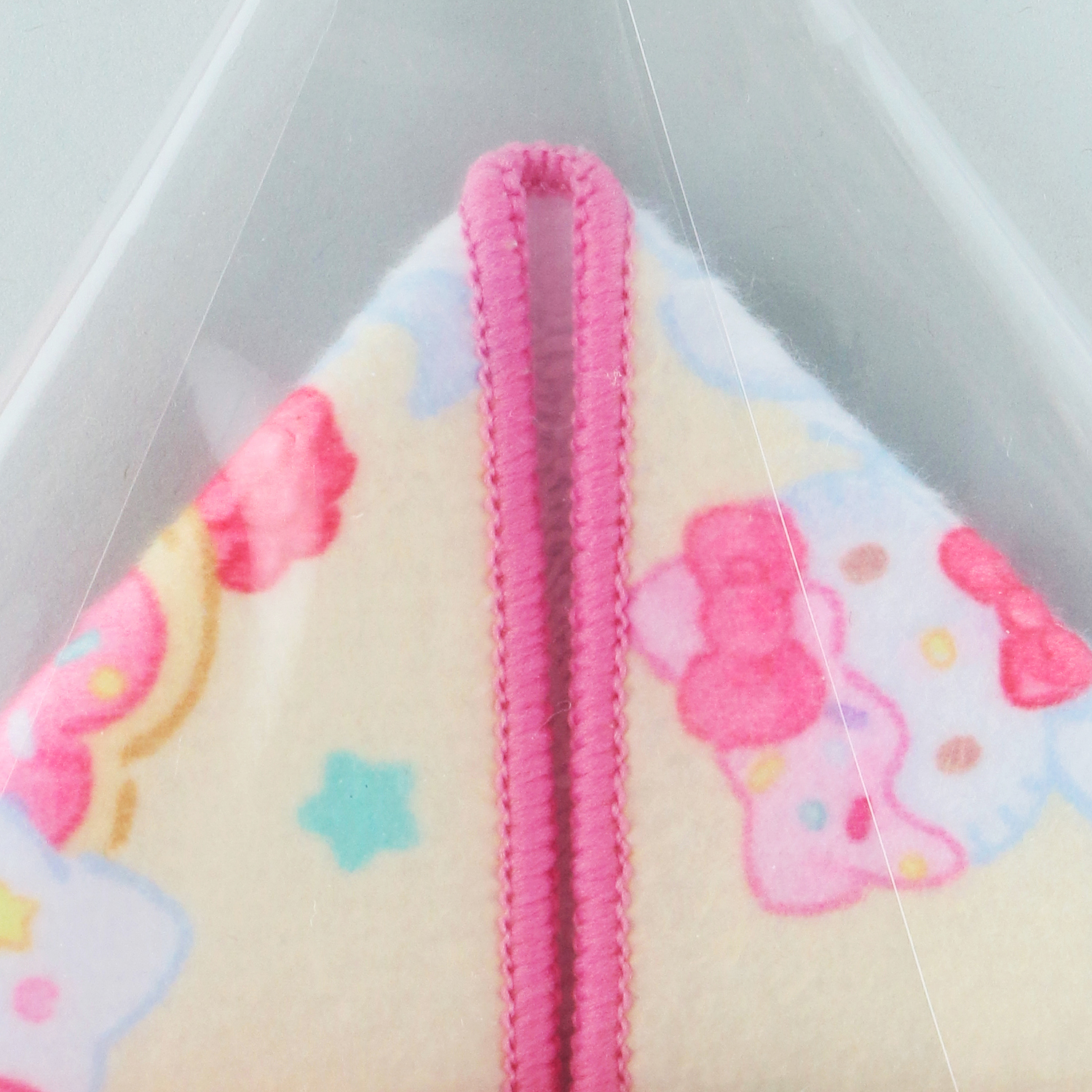 サンリオ ハローキティ タオルハンカチ クレープ柄 - 画像2