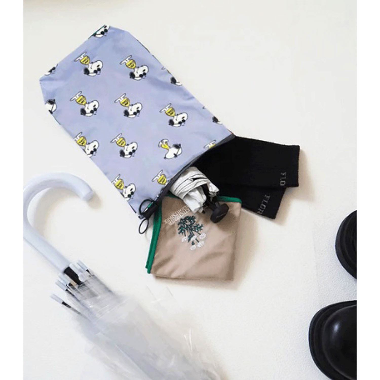 スヌーピー 撥水マルチポーチ M （PEANUTS） LAVENDER - 画像2