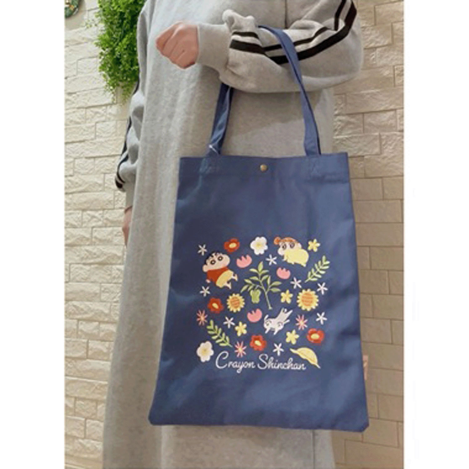 クレヨンしんちゃん 刺繍トートバッグ フラワー ネイビー - 画像5
