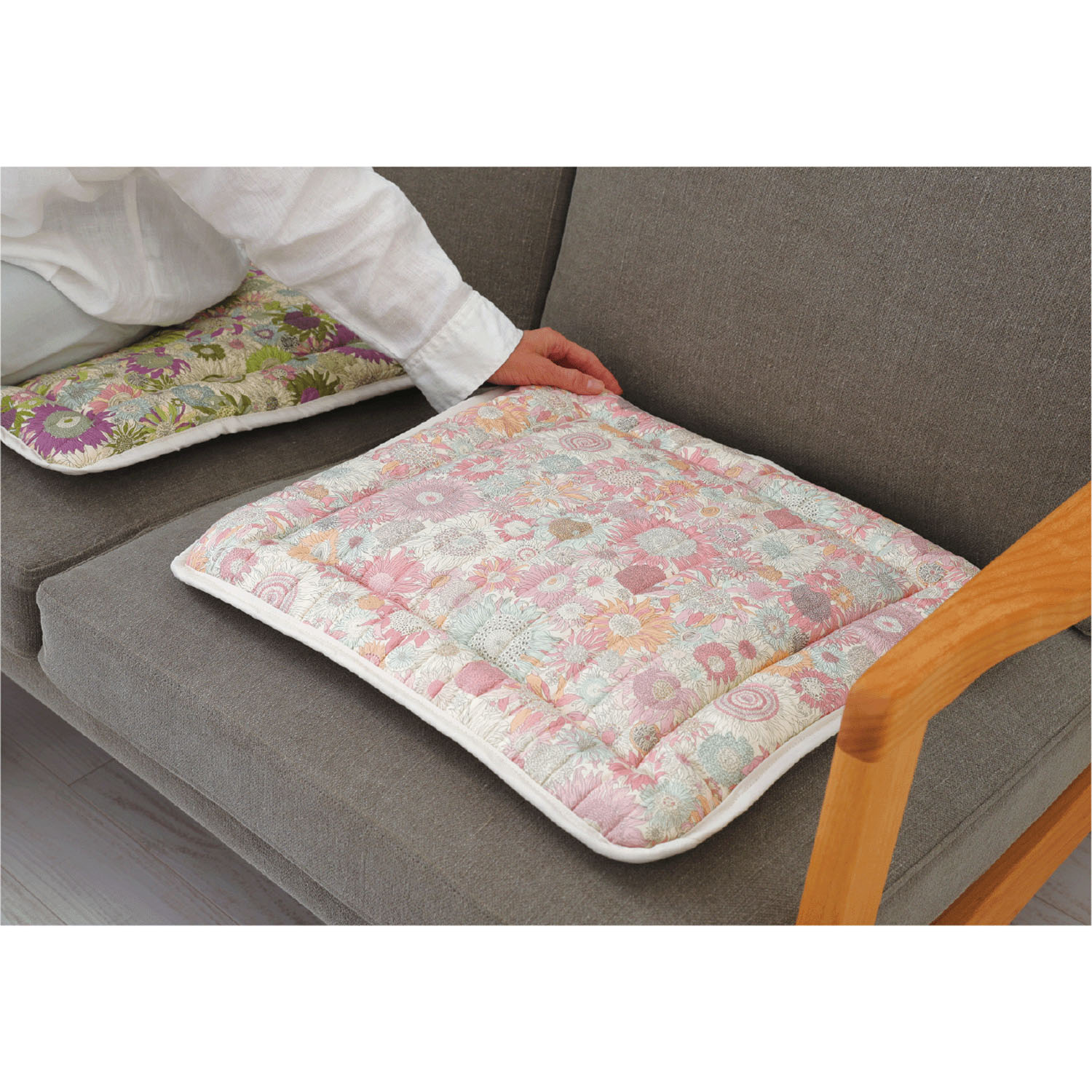 リバティ キルティングシートクッション - 画像2