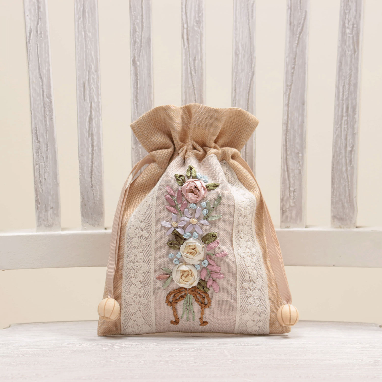 リボン刺繍 ベージュ 巾着M - 画像5