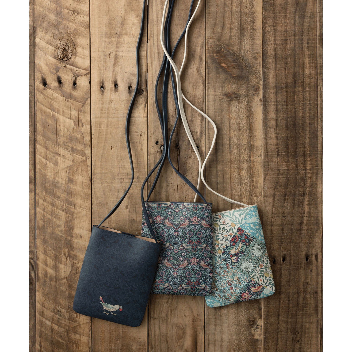 ウィリアムモリス柄 PUレザーミニショルダーバッグ サコッシュ