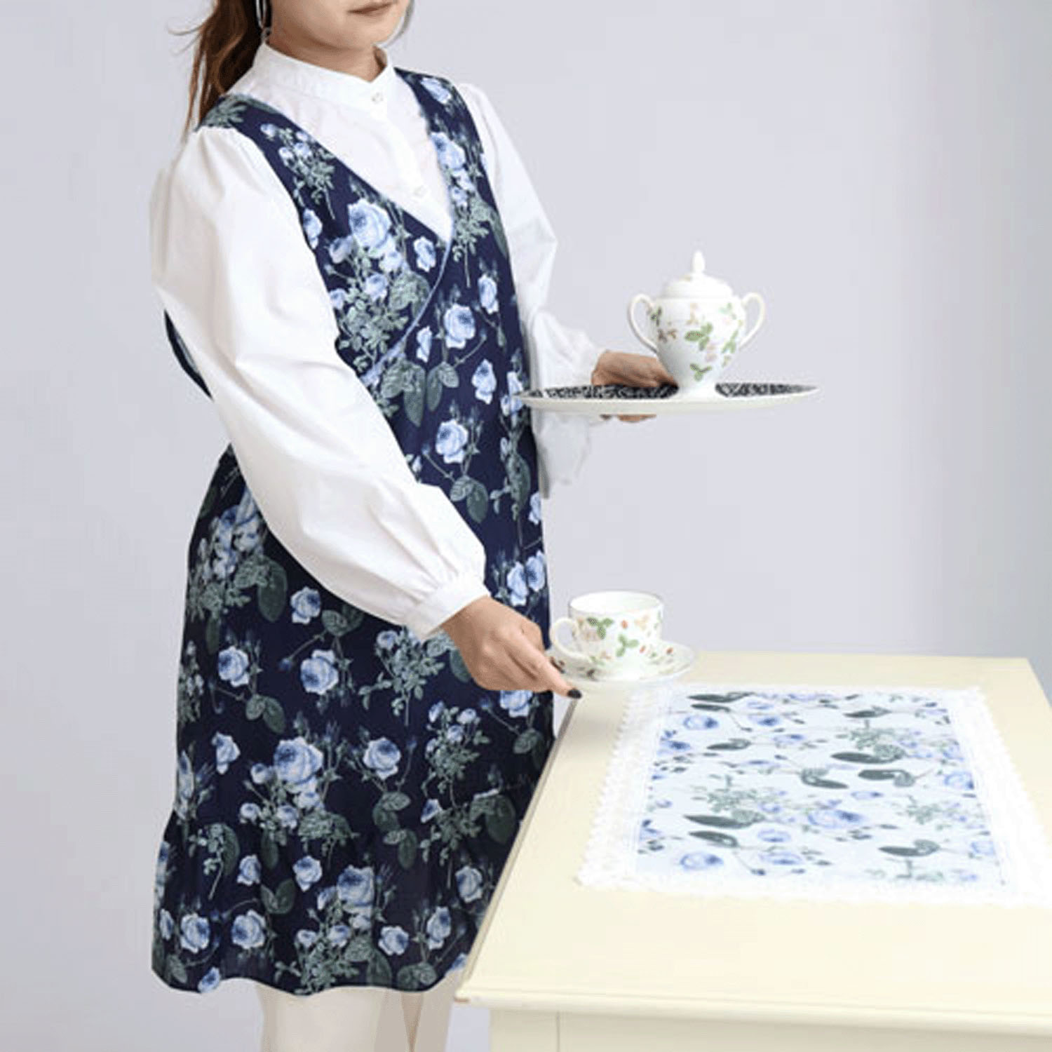 ルドゥーテ ブルーローズ  エプロン - 画像4